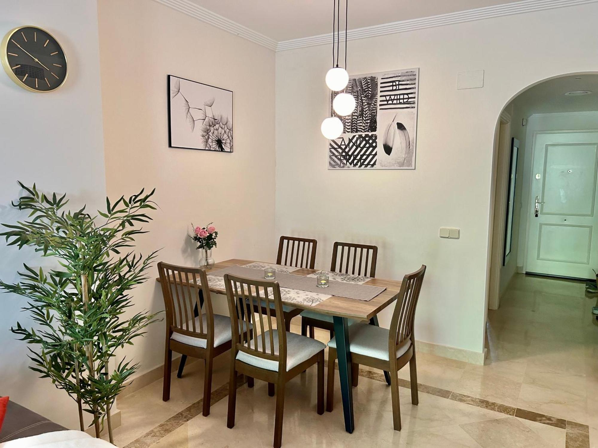 Kirsi Calanova Grand Golf Apartamento