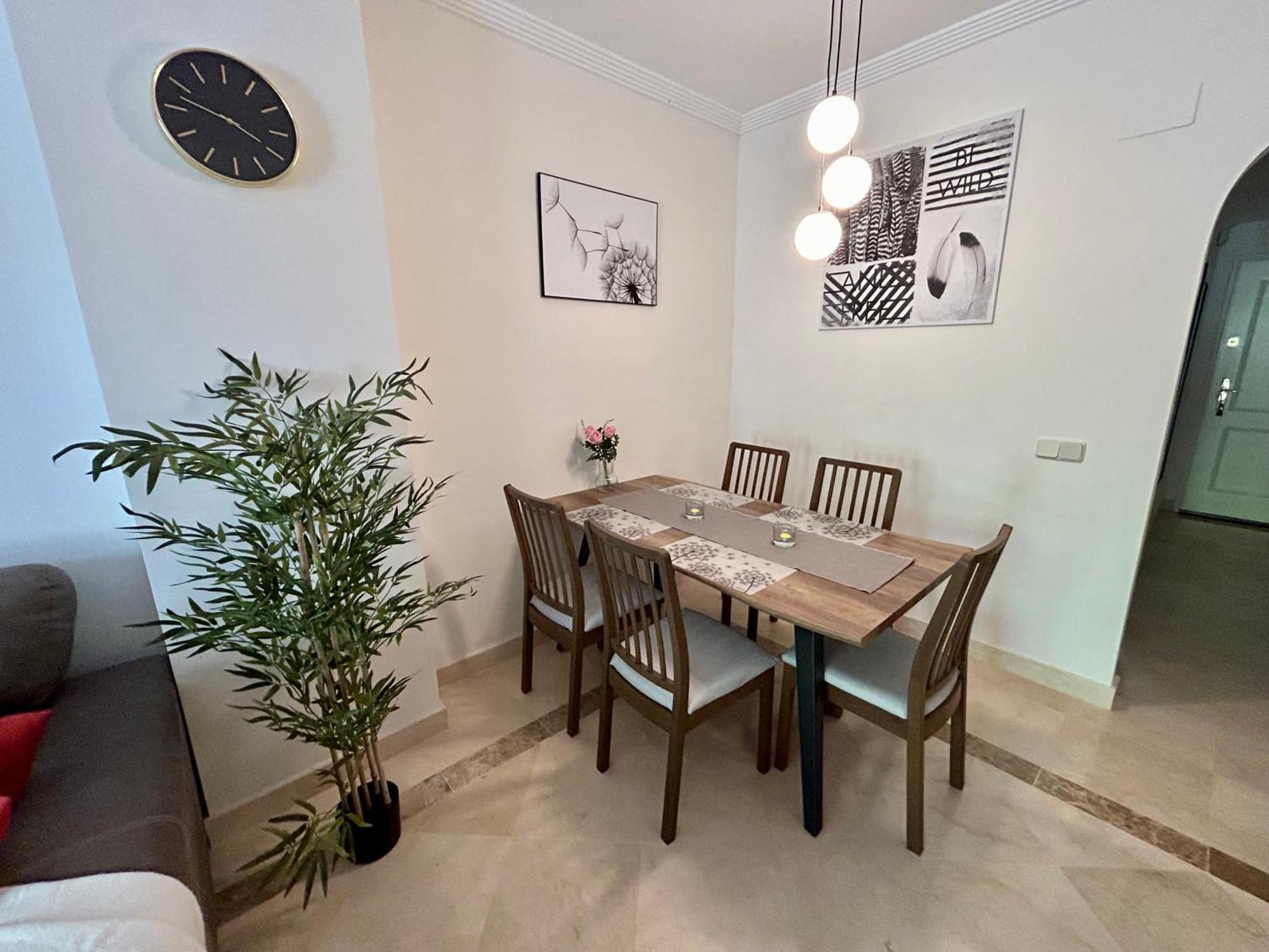 Kirsi Calanova Grand Golf Apartamento Mijas