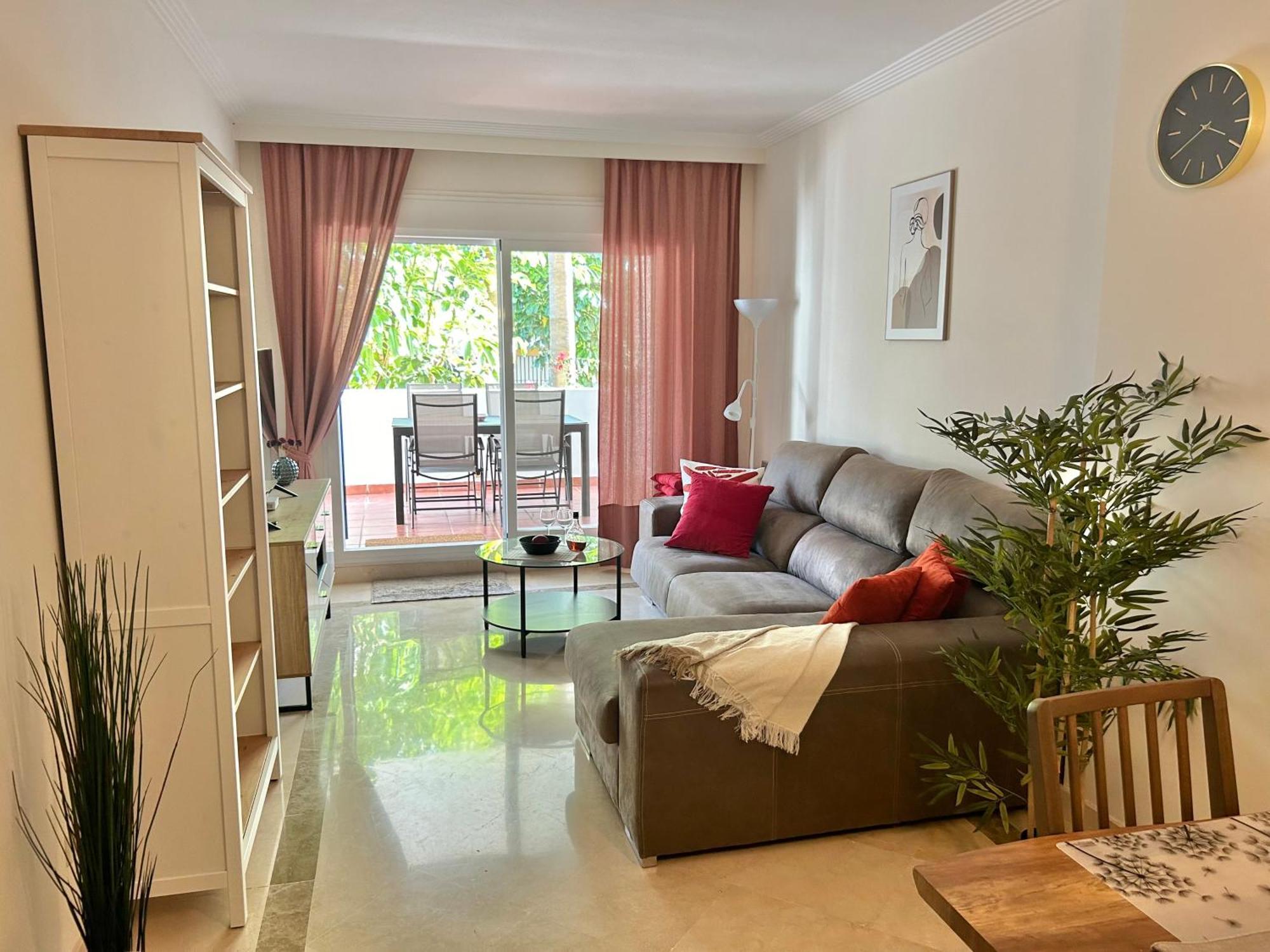 Apartamento Kirsi Calanova Grand Golf *