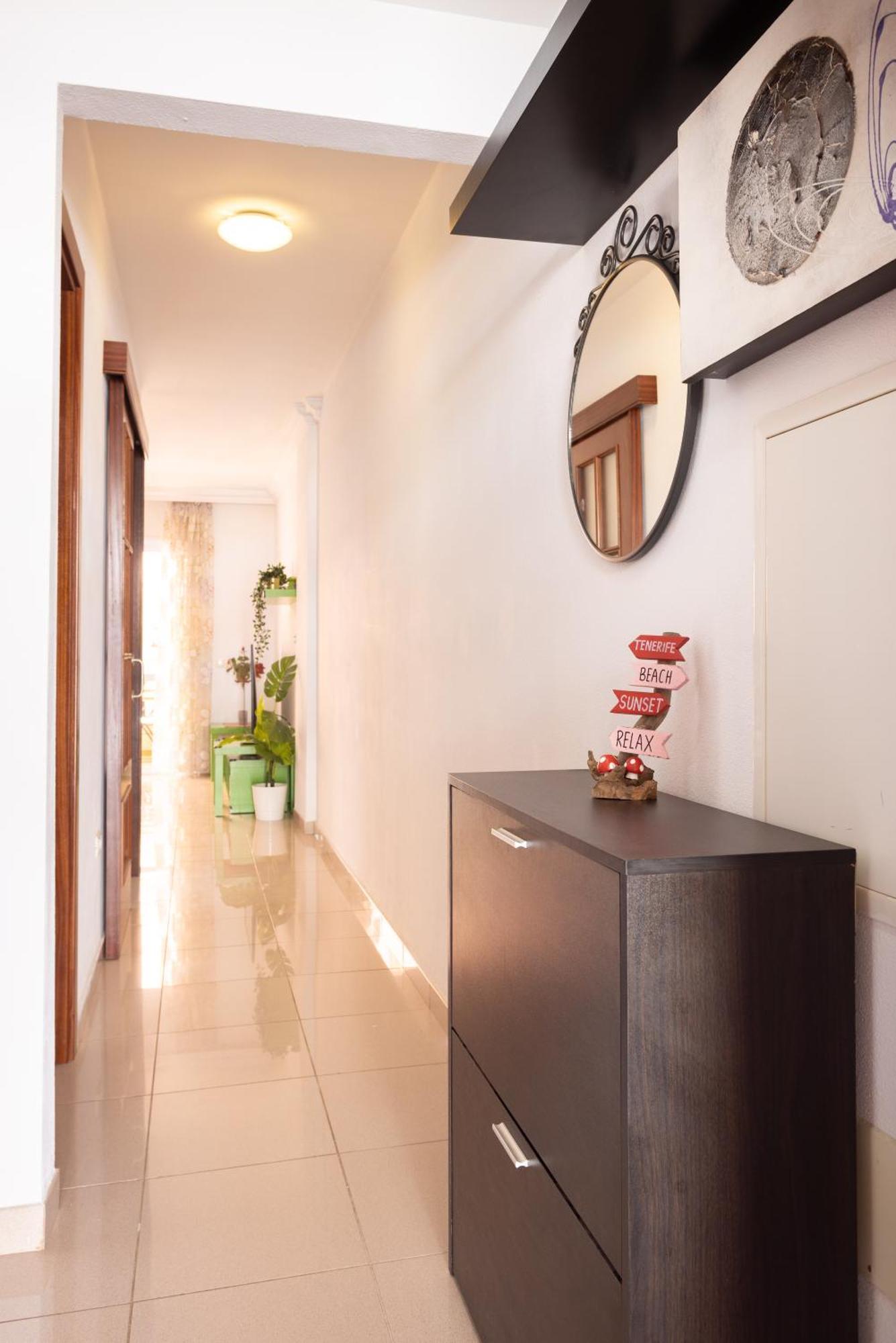 Seres , Balcon Y Piscina *