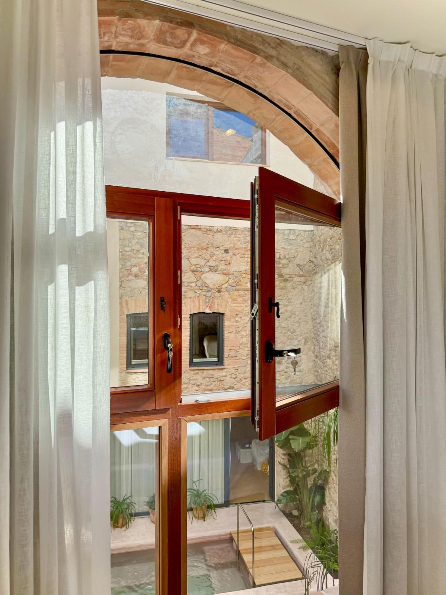 Hotel Boutique Atelier *