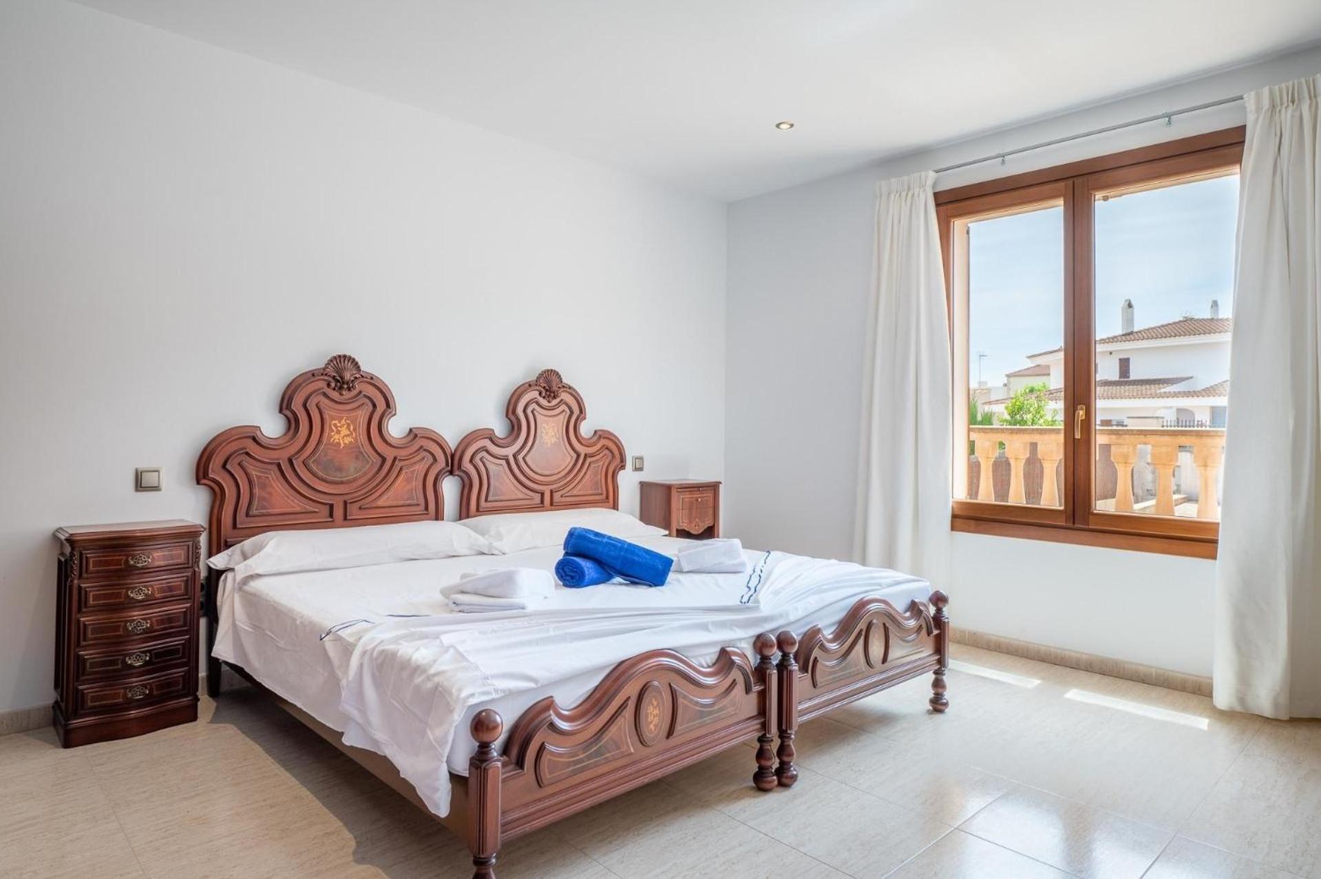 Сasa de vacaciones Mit Privatpool Fuer 10 Personen Ca 288 Qm In Sa Coma, Mallorca Suedostkueste Von Mallorca