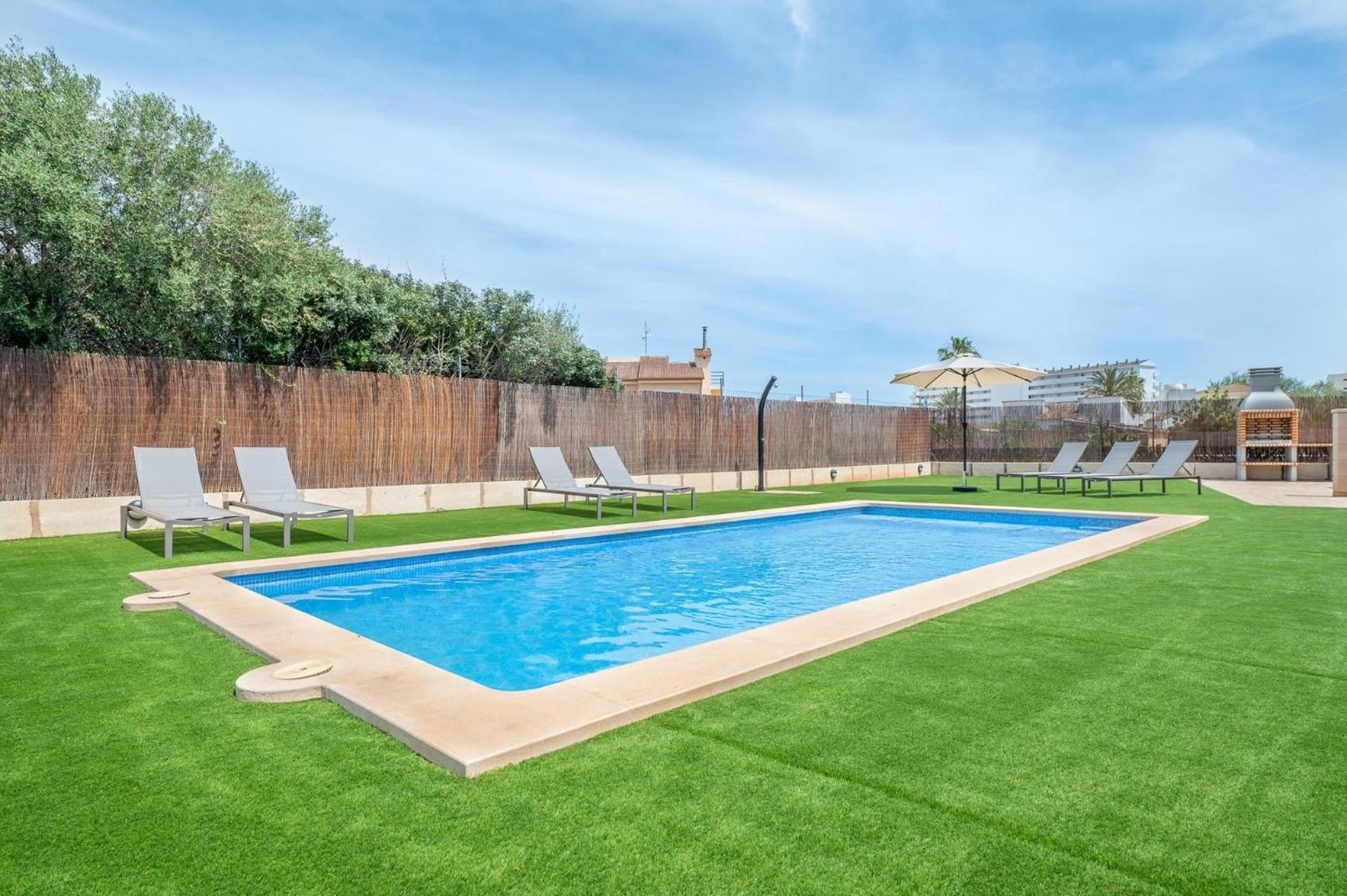 Сasa de vacaciones Mit Privatpool Fuer 10 Personen Ca 288 Qm In Sa Coma, Mallorca Suedostkueste Von Mallorca