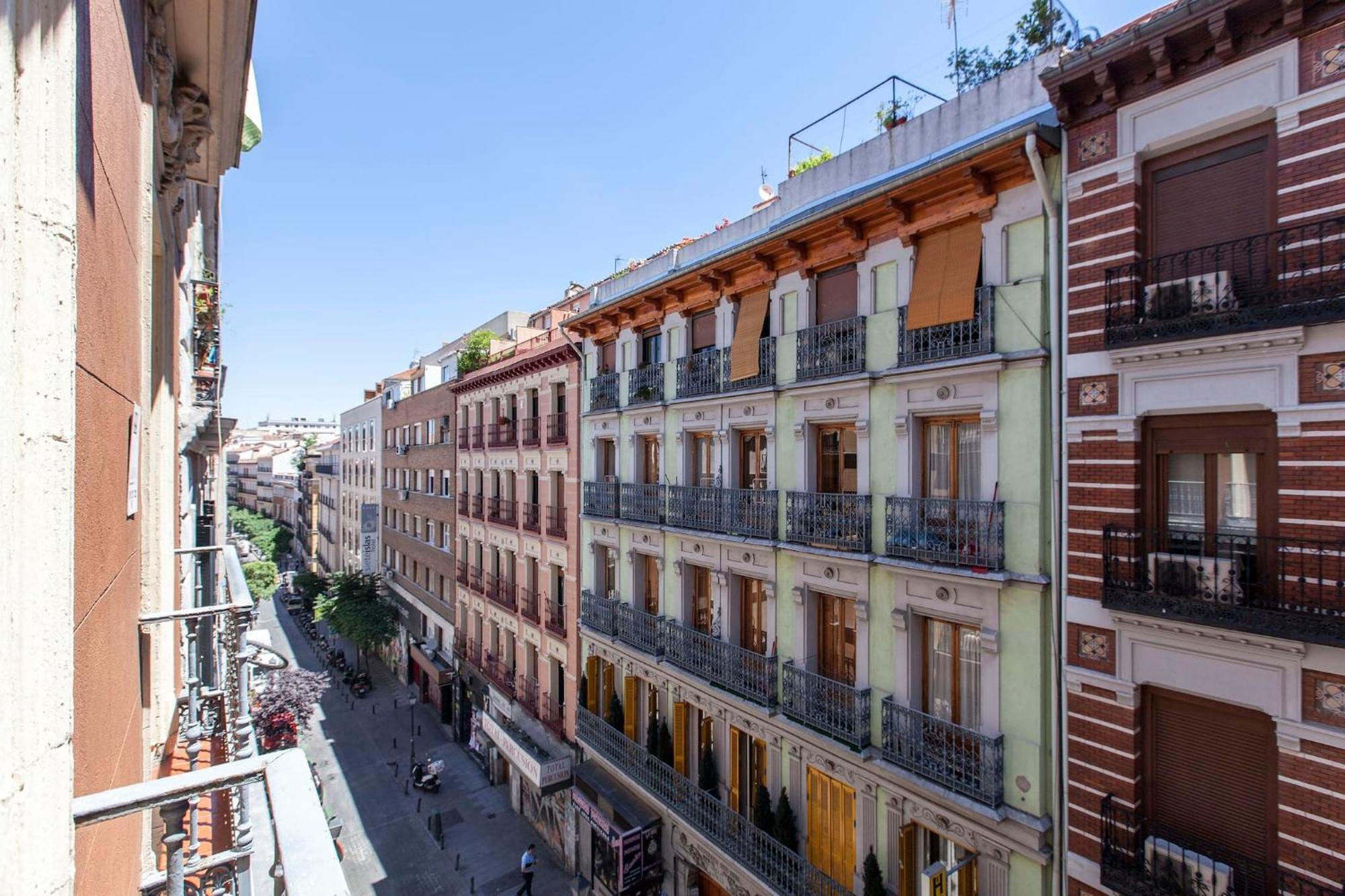 Day Chueca Centro Gran Via Sol Malasana Apartment Madrid