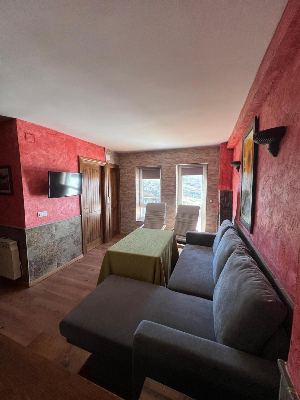 Ginebra Deluxe Apartment *