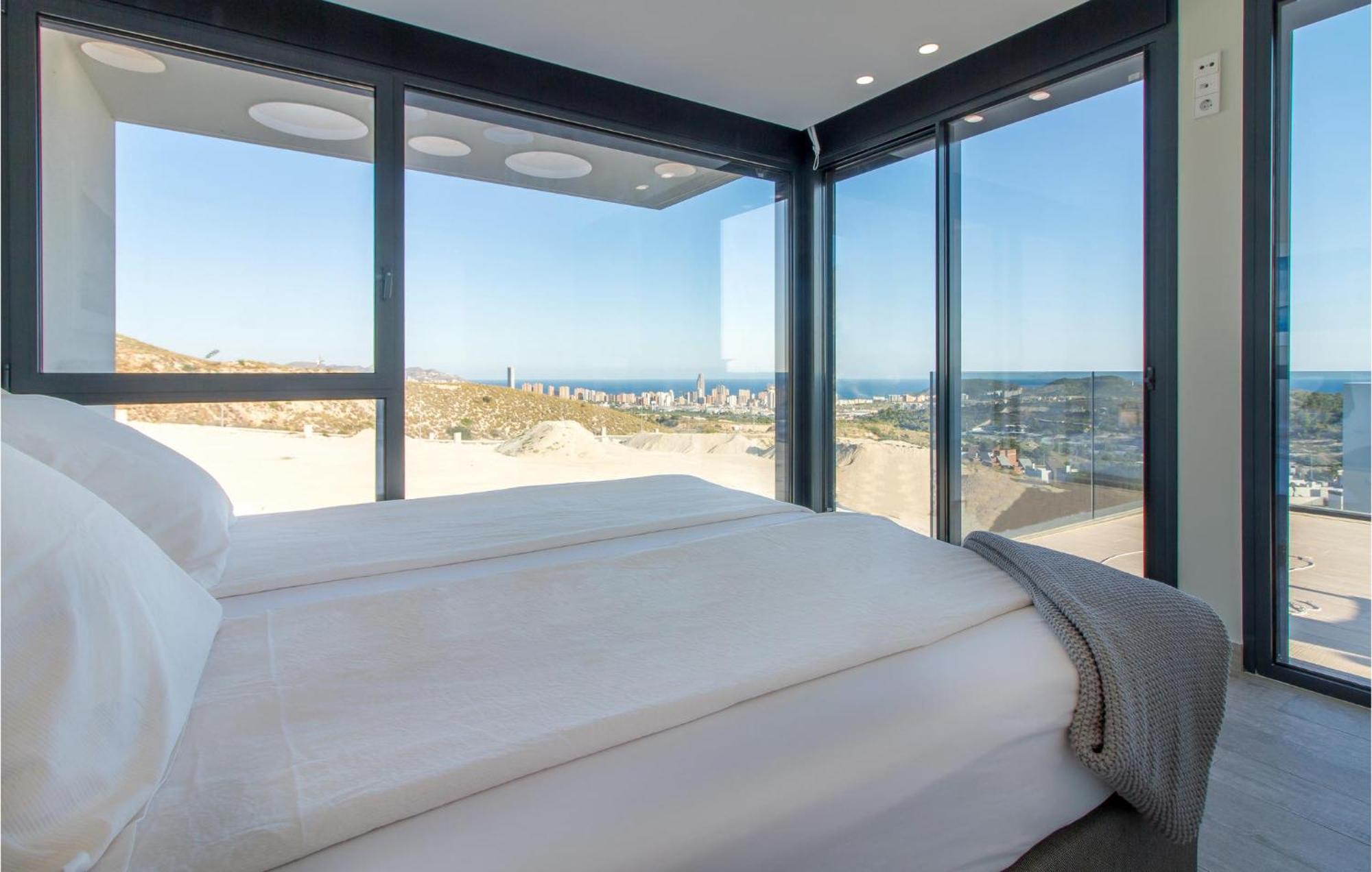 Lovely In With Wifi Сasa de vacaciones Finestrat
