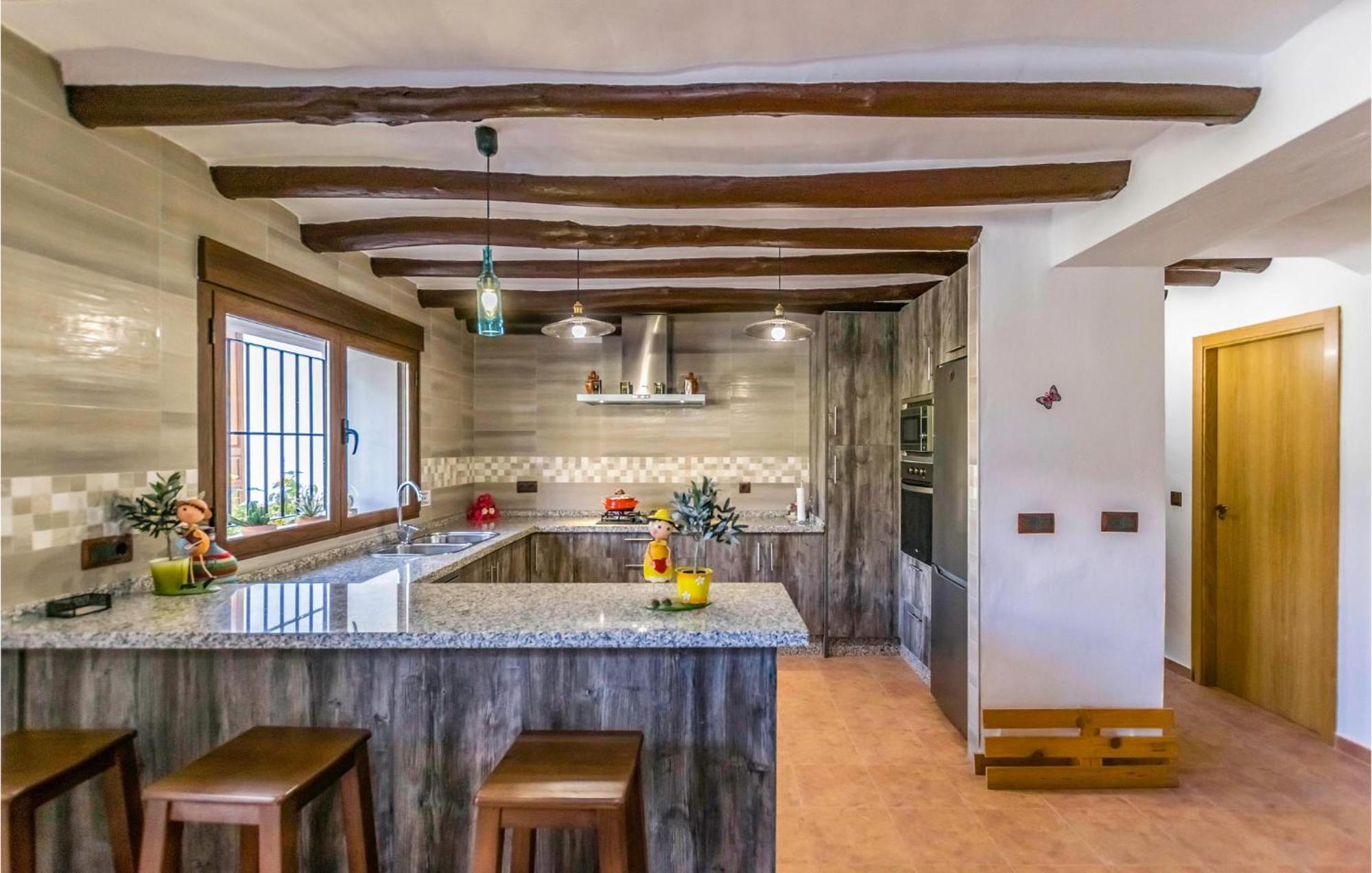 Holiday home Gorgeous In Puertollano *