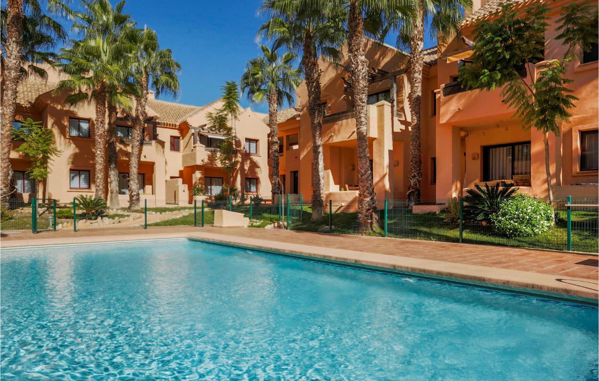 2 Bedroom Gorgeous In Alcazares Los Alcazares