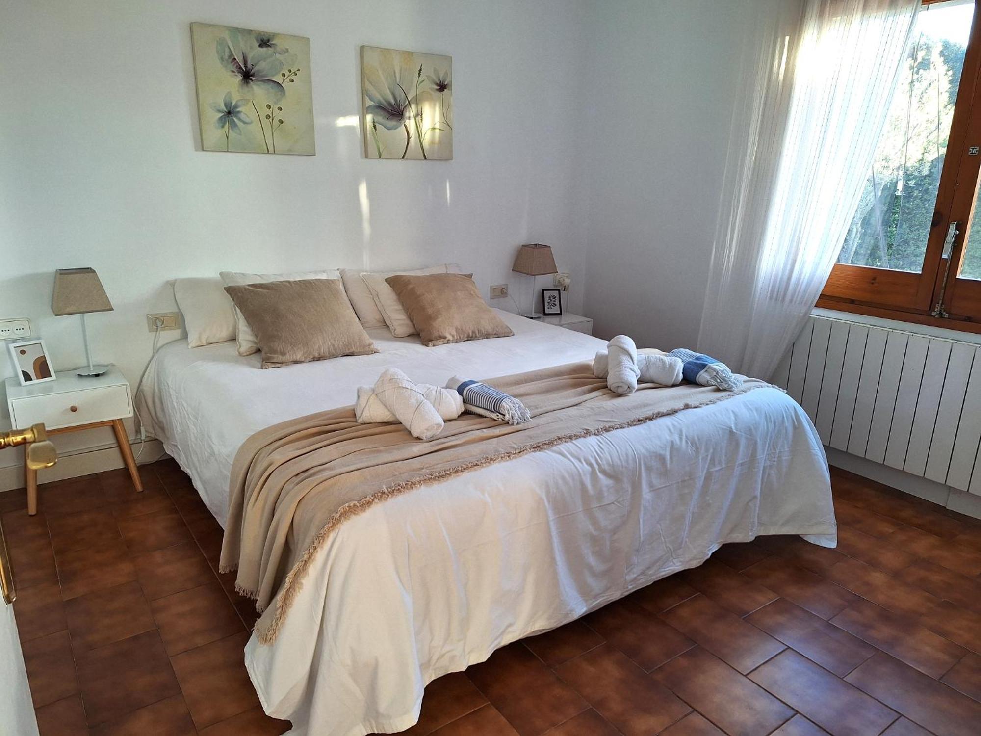 Casa Roure-4br-piscina Privada-bbq-vistas Mar-ping Pong Holiday home