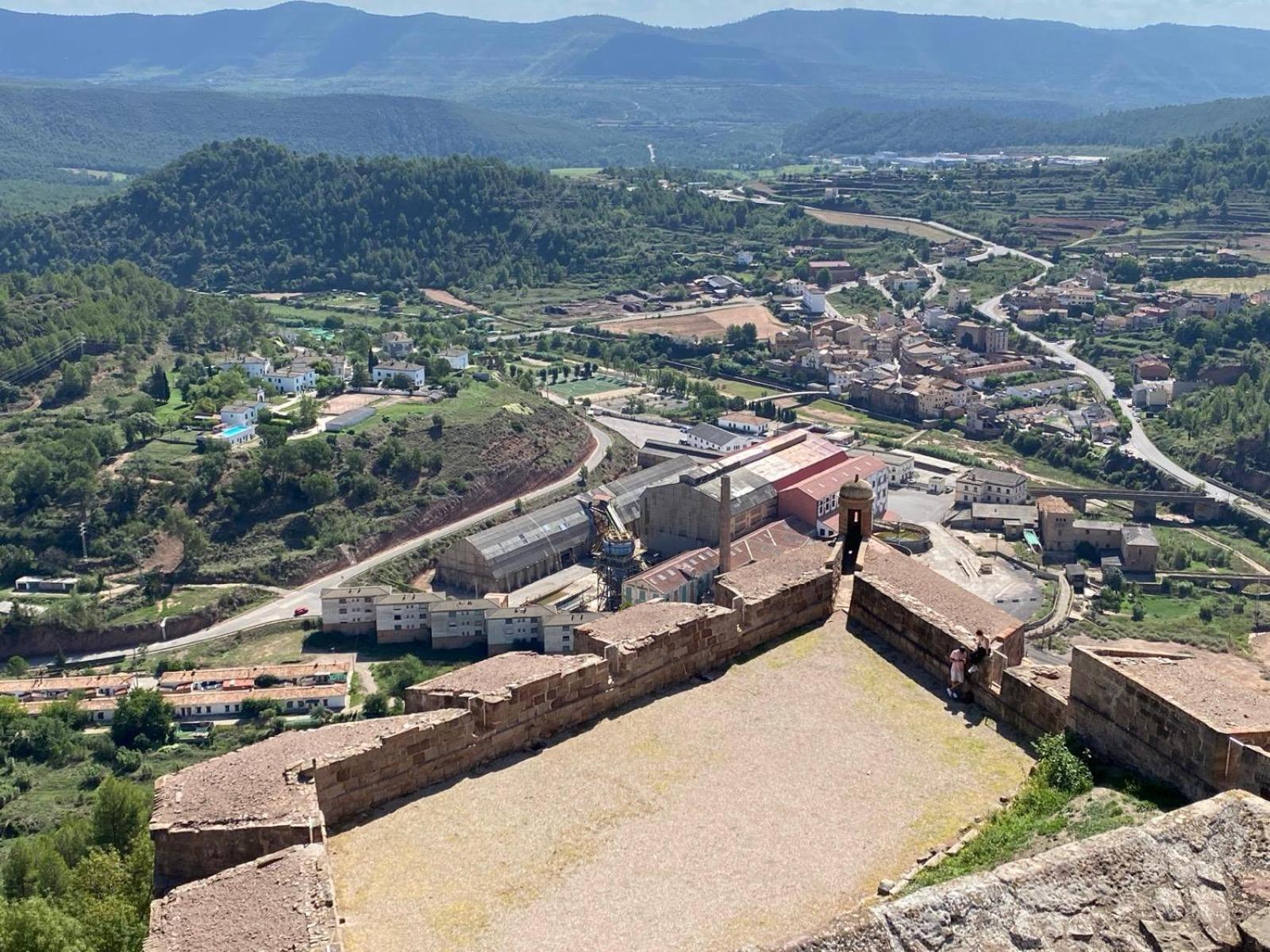 Bastida Villa Cardona