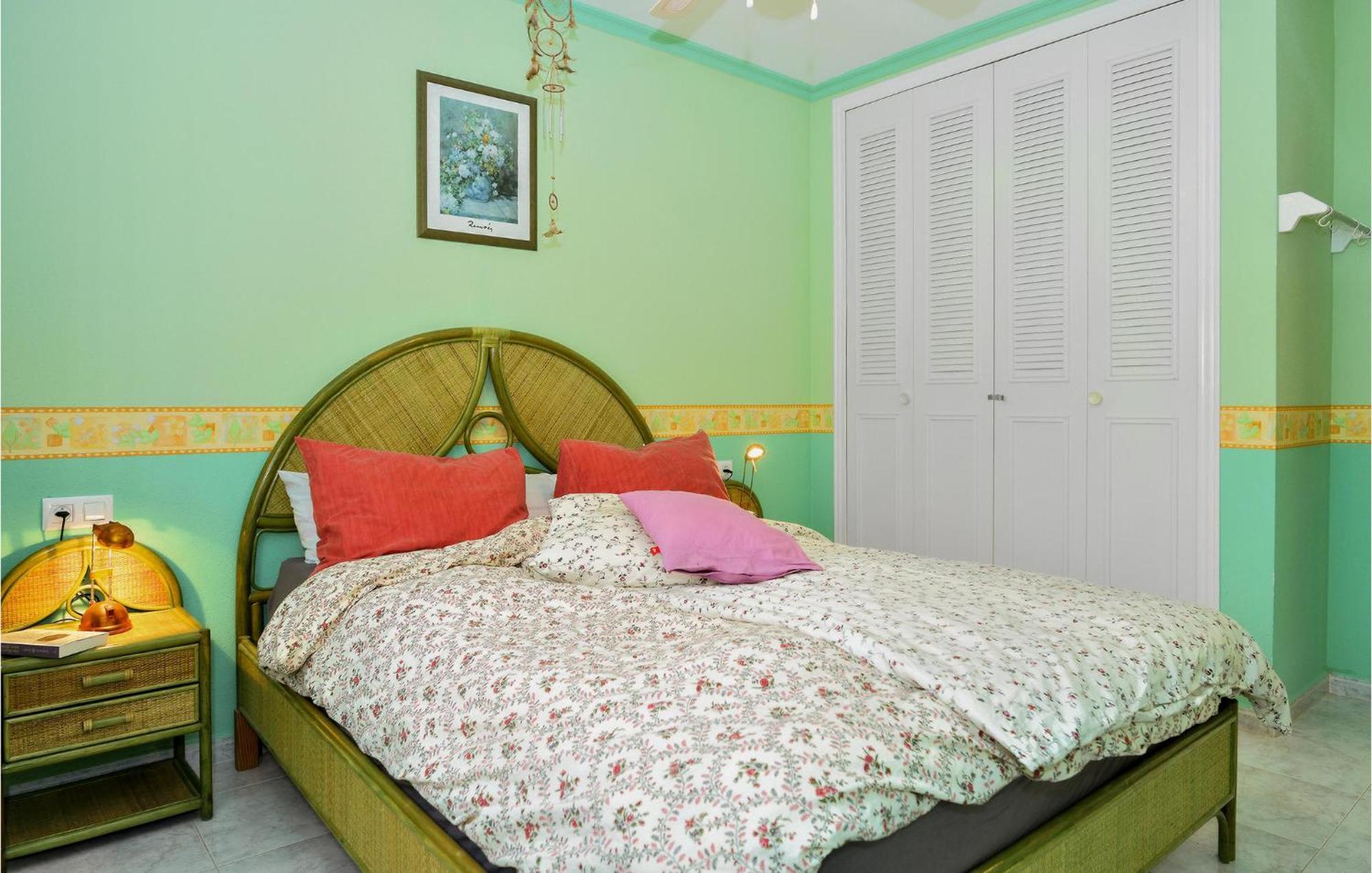 3 Bedroom Stunning In *