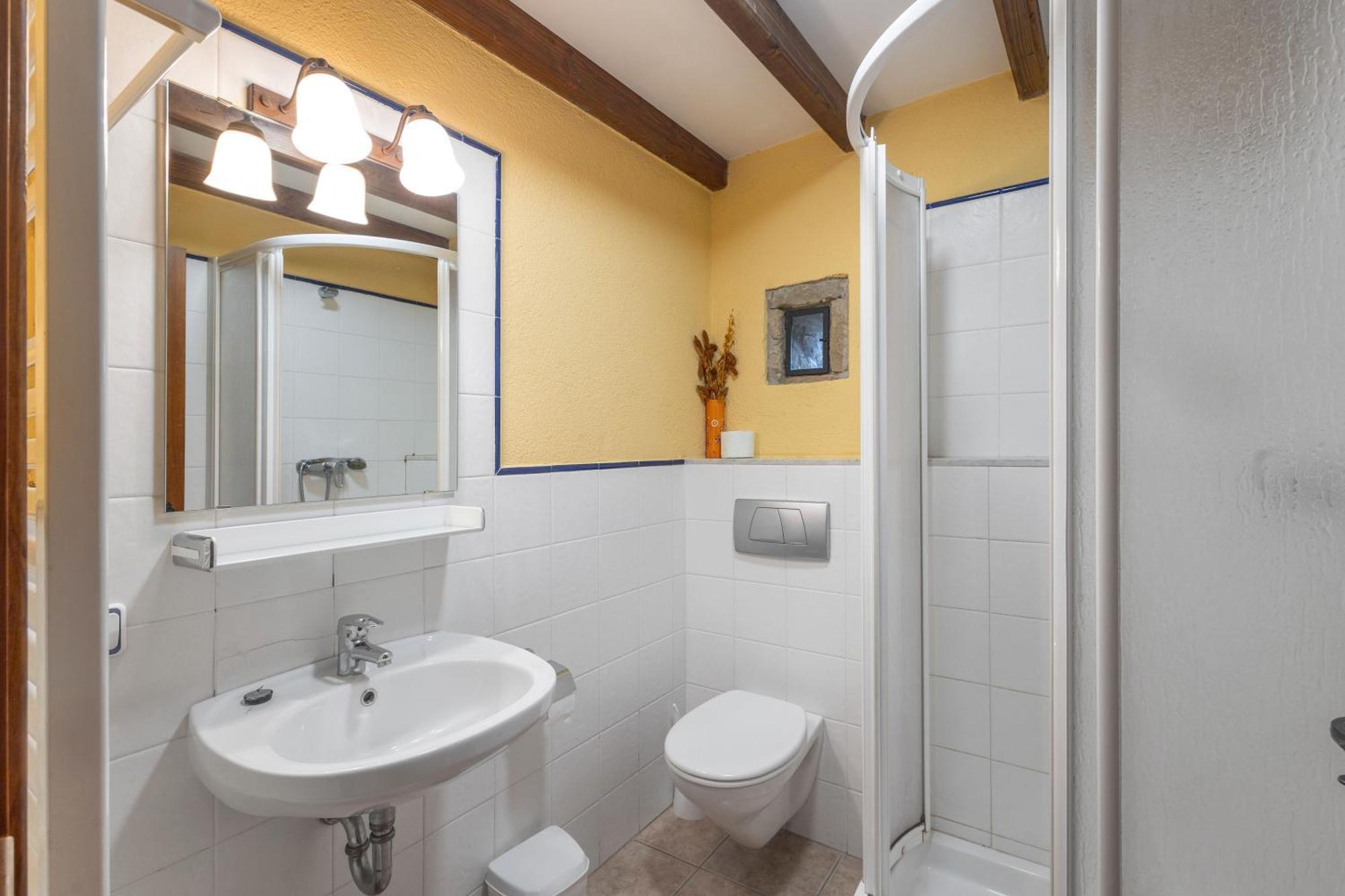 Holiday home Mas Vinyoles Centellas
