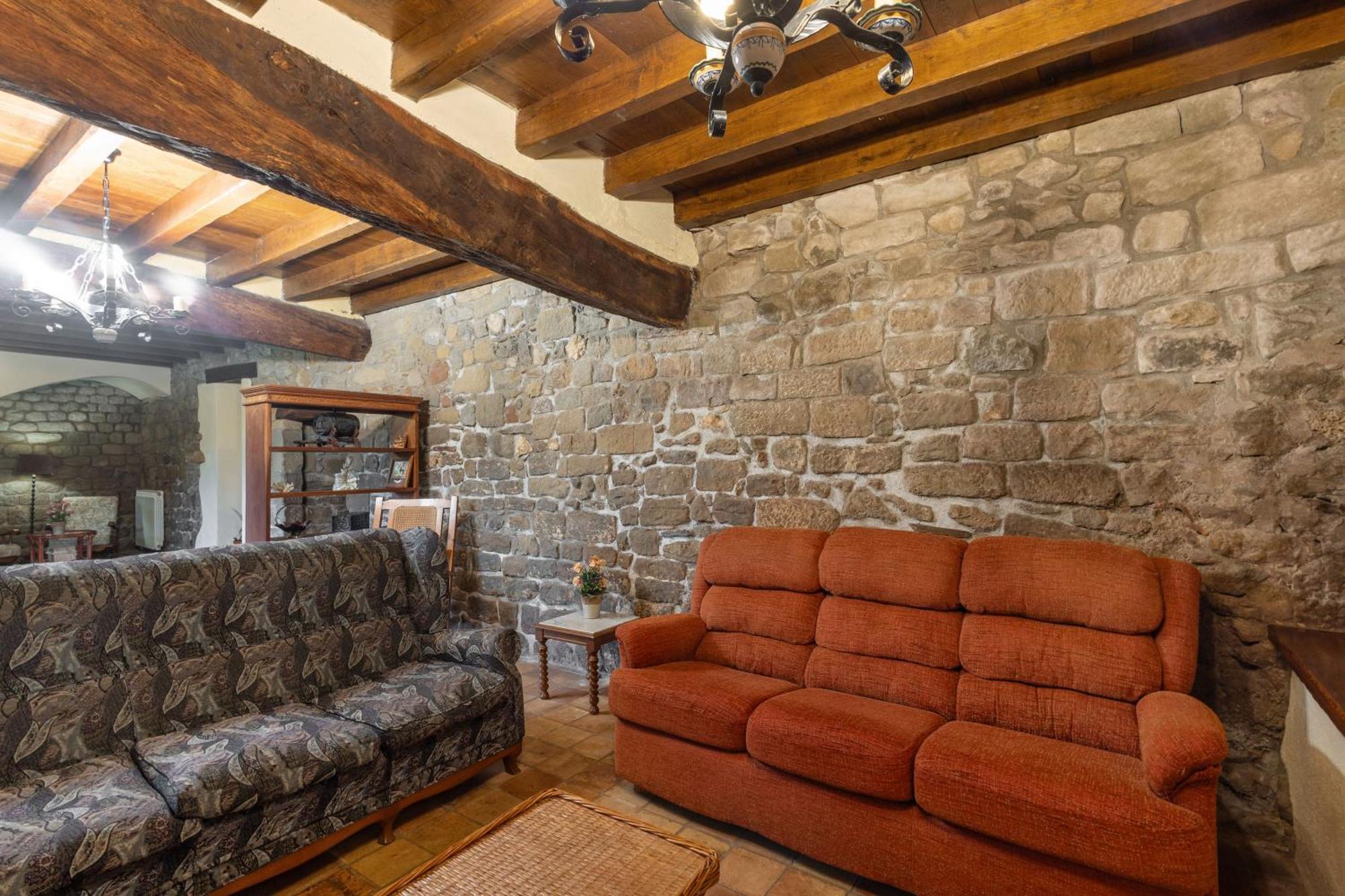 Mas Vinyoles Holiday home Centellas