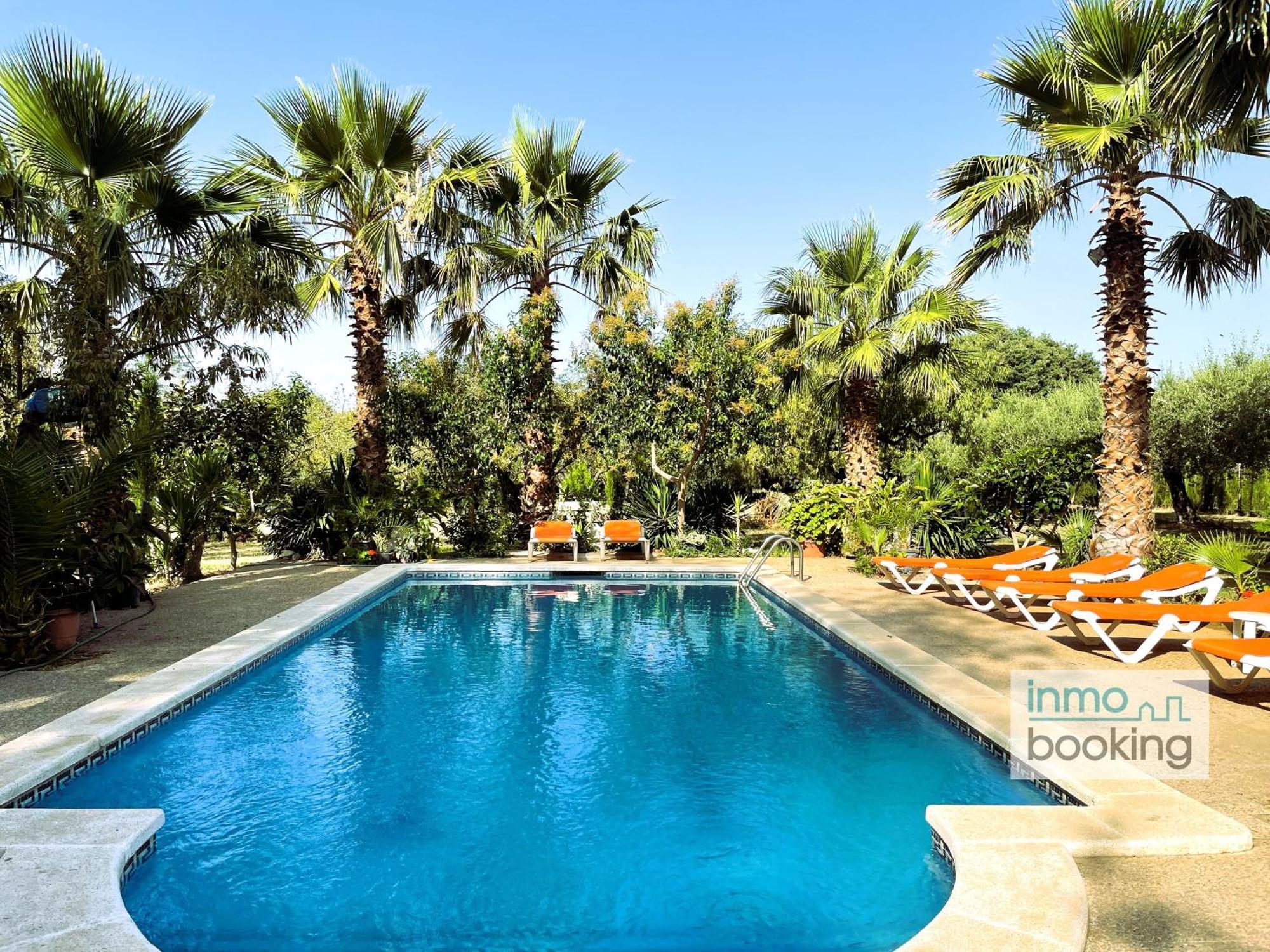 Сasa de vacaciones Mediterrania, Con Piscina Y Barbacoa