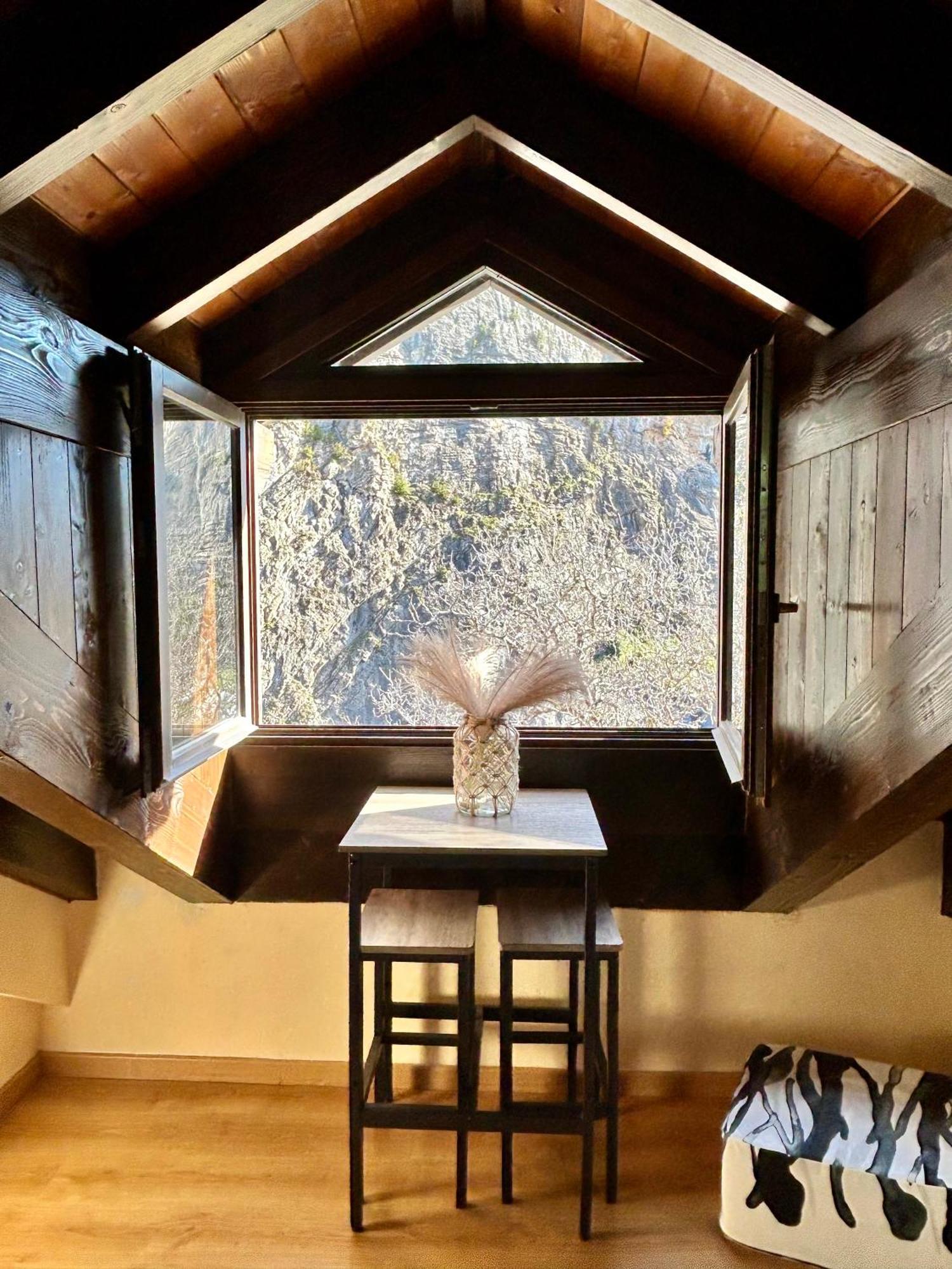 Apartamento Refugio Vistaferrata Escarrilla