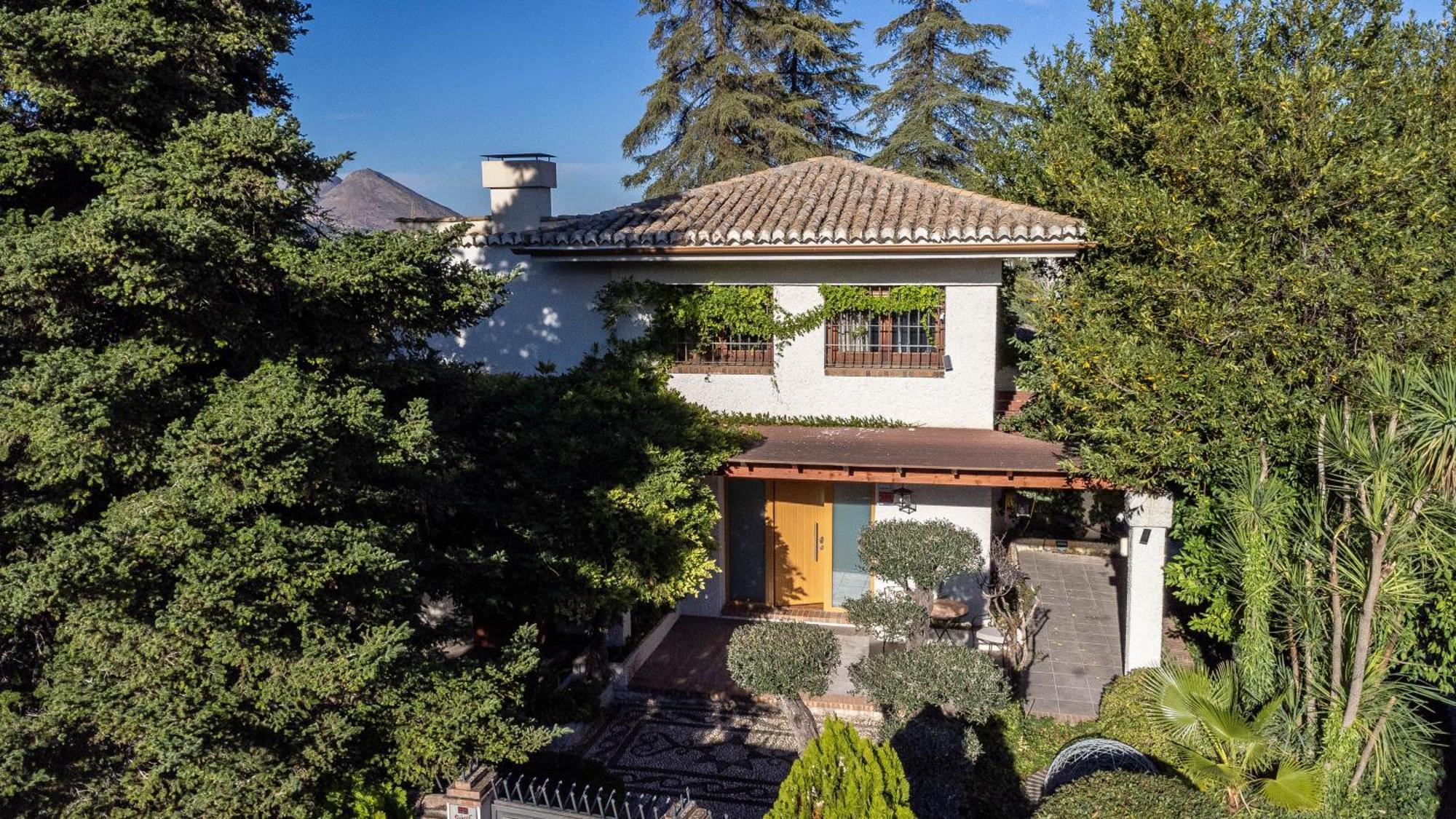 Villa Rentitspain Grand Luxury Piscina & Jacuzzi Granada *