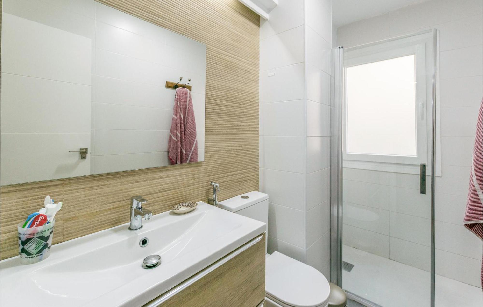 Apartamento Beautiful In With Kitchen *