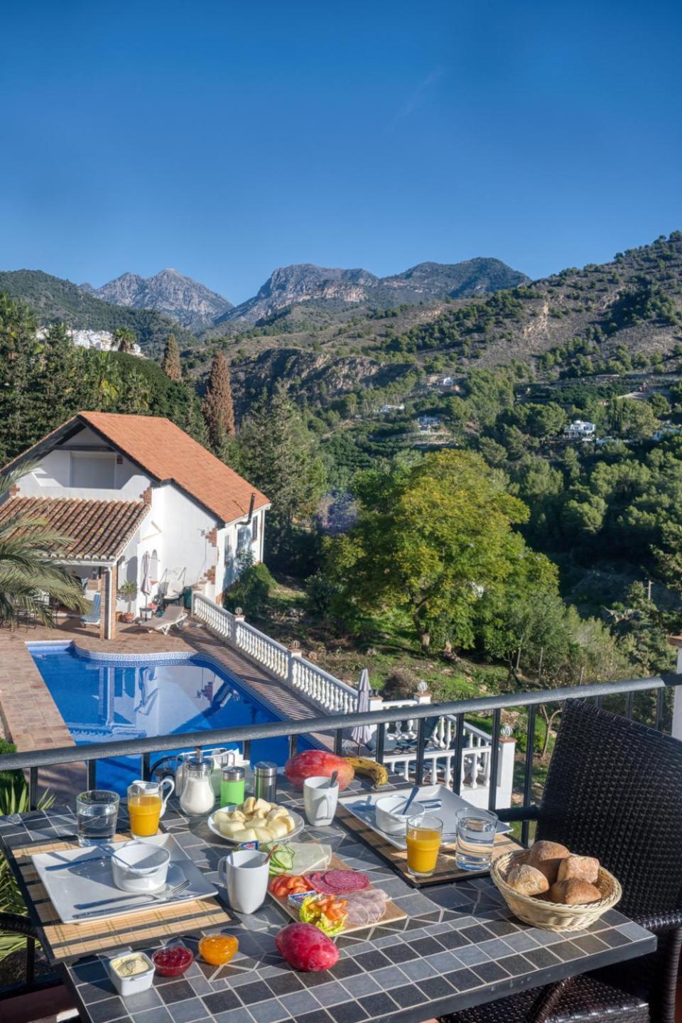 Morera Bed & Breakfast