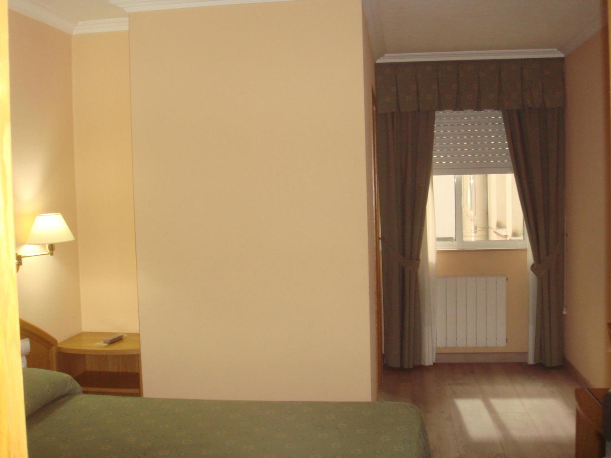 Payro Hotel