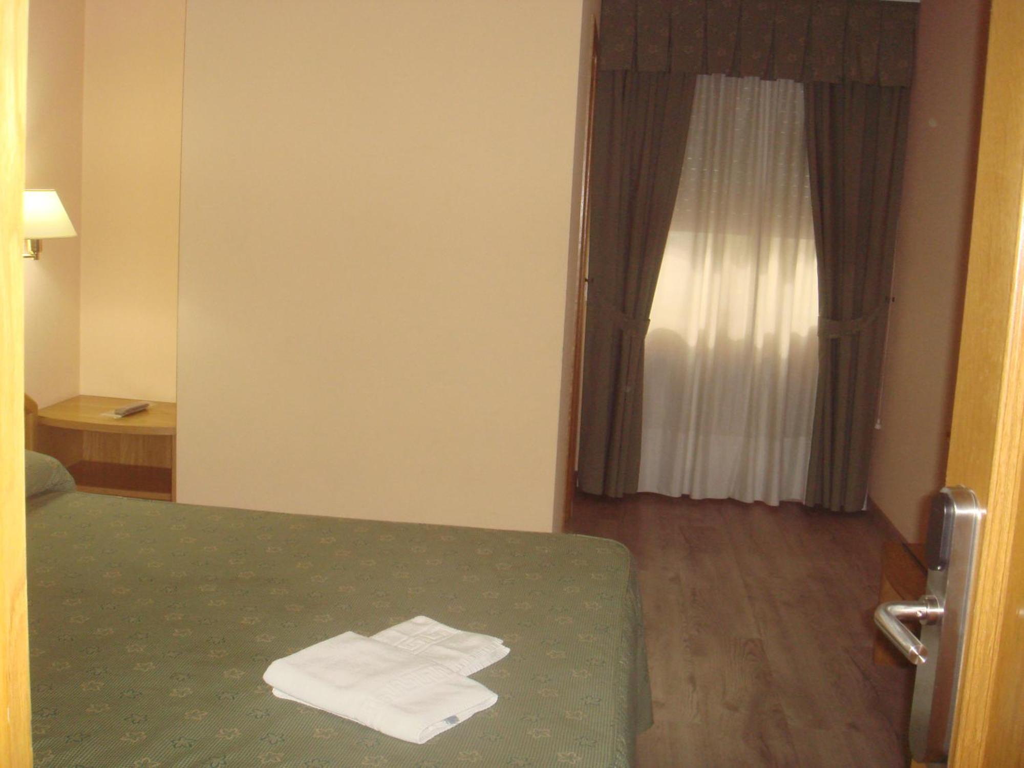 Payro Hotel 2*