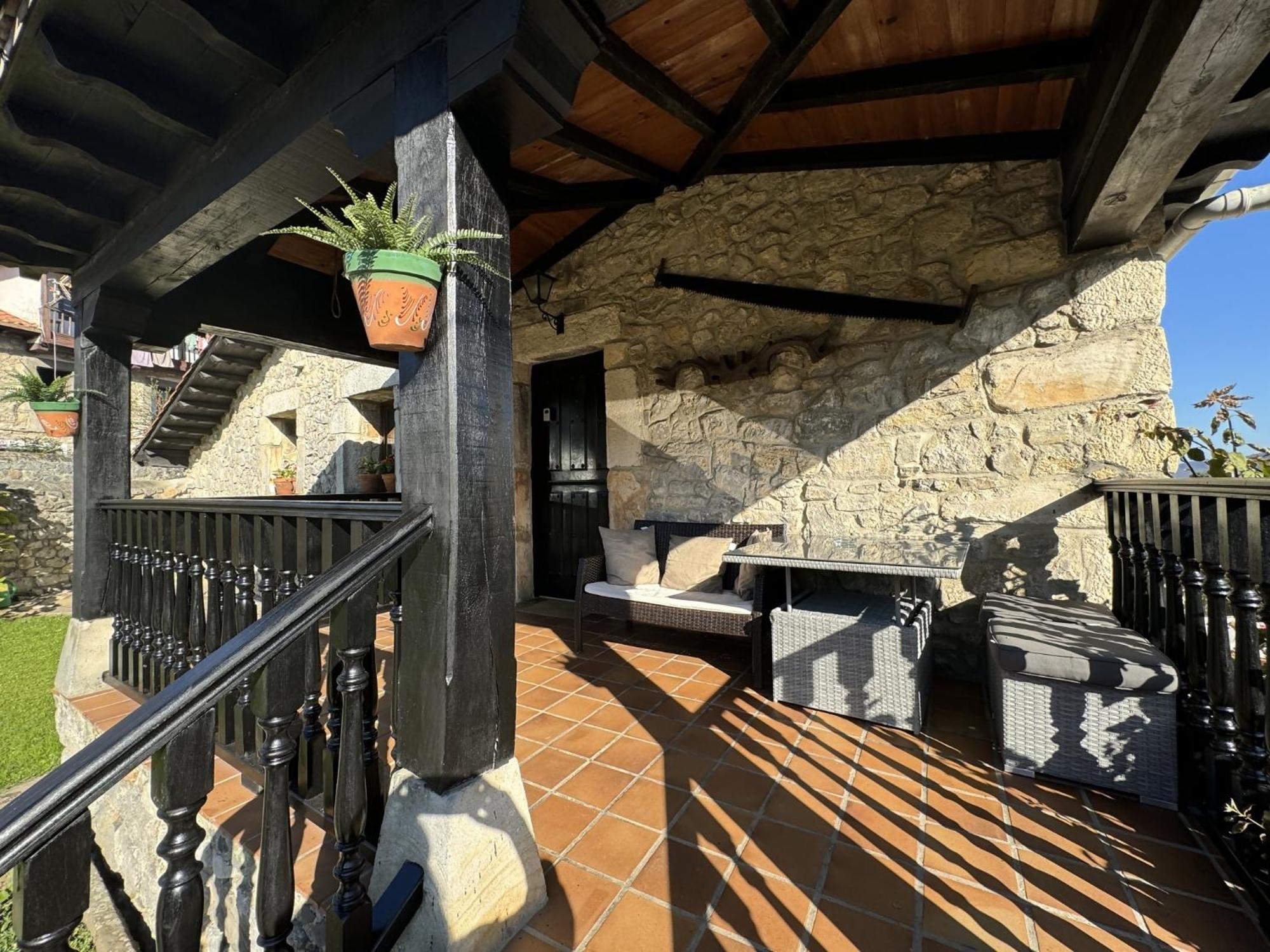 Casa Hortensias 2 Pendueles Country house
