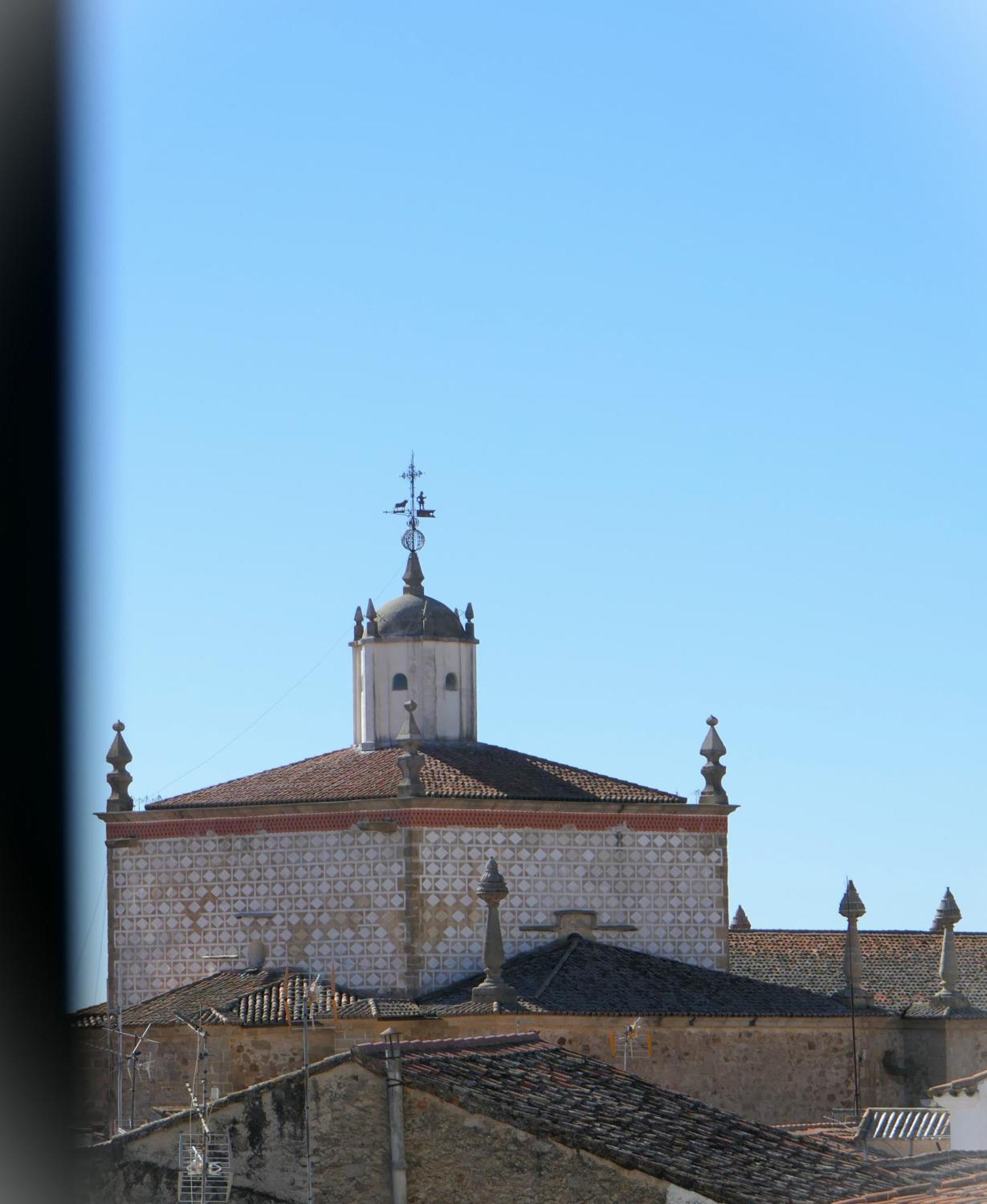 Altozano *