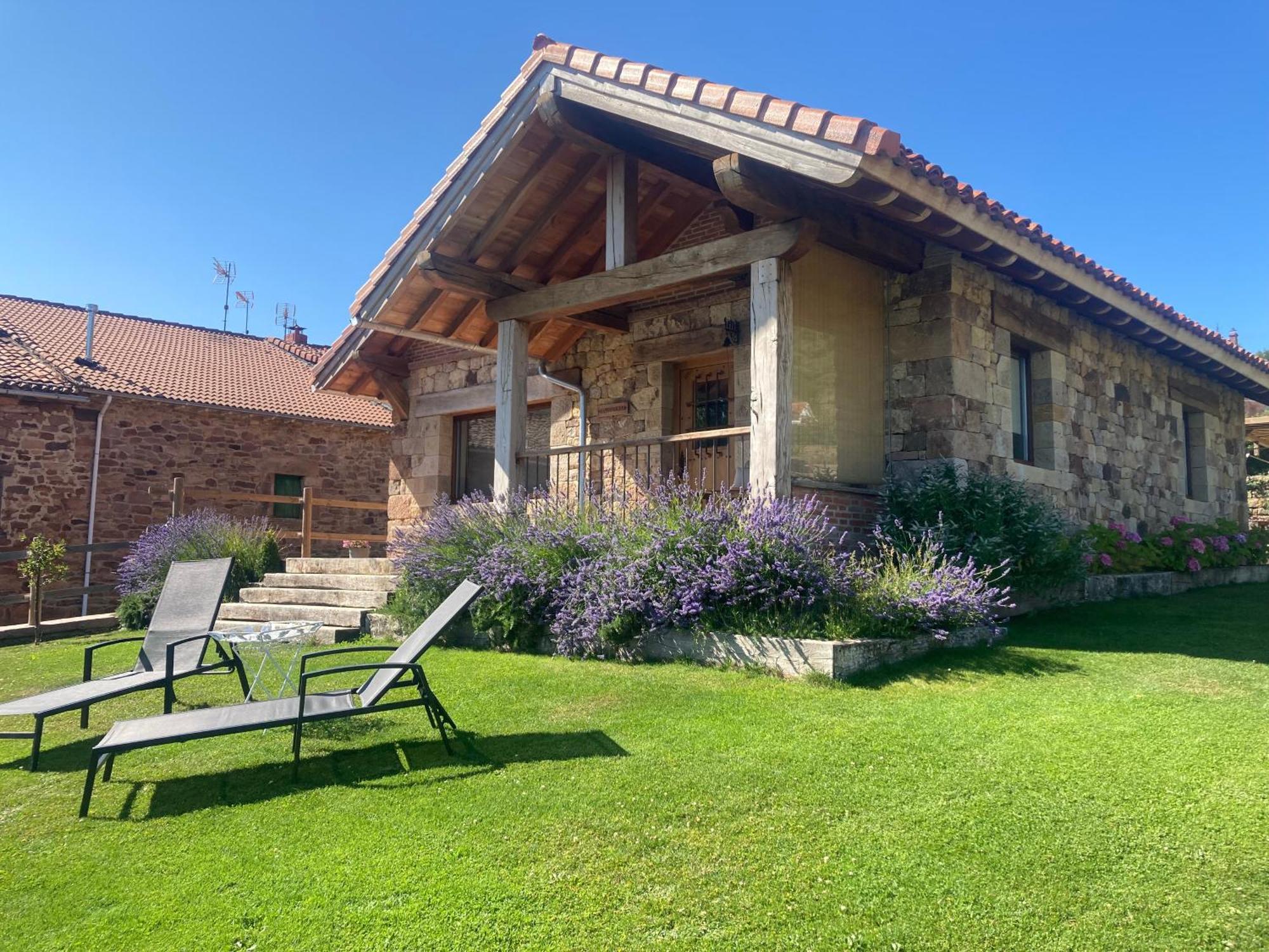 Chalet Chozos De La Braña