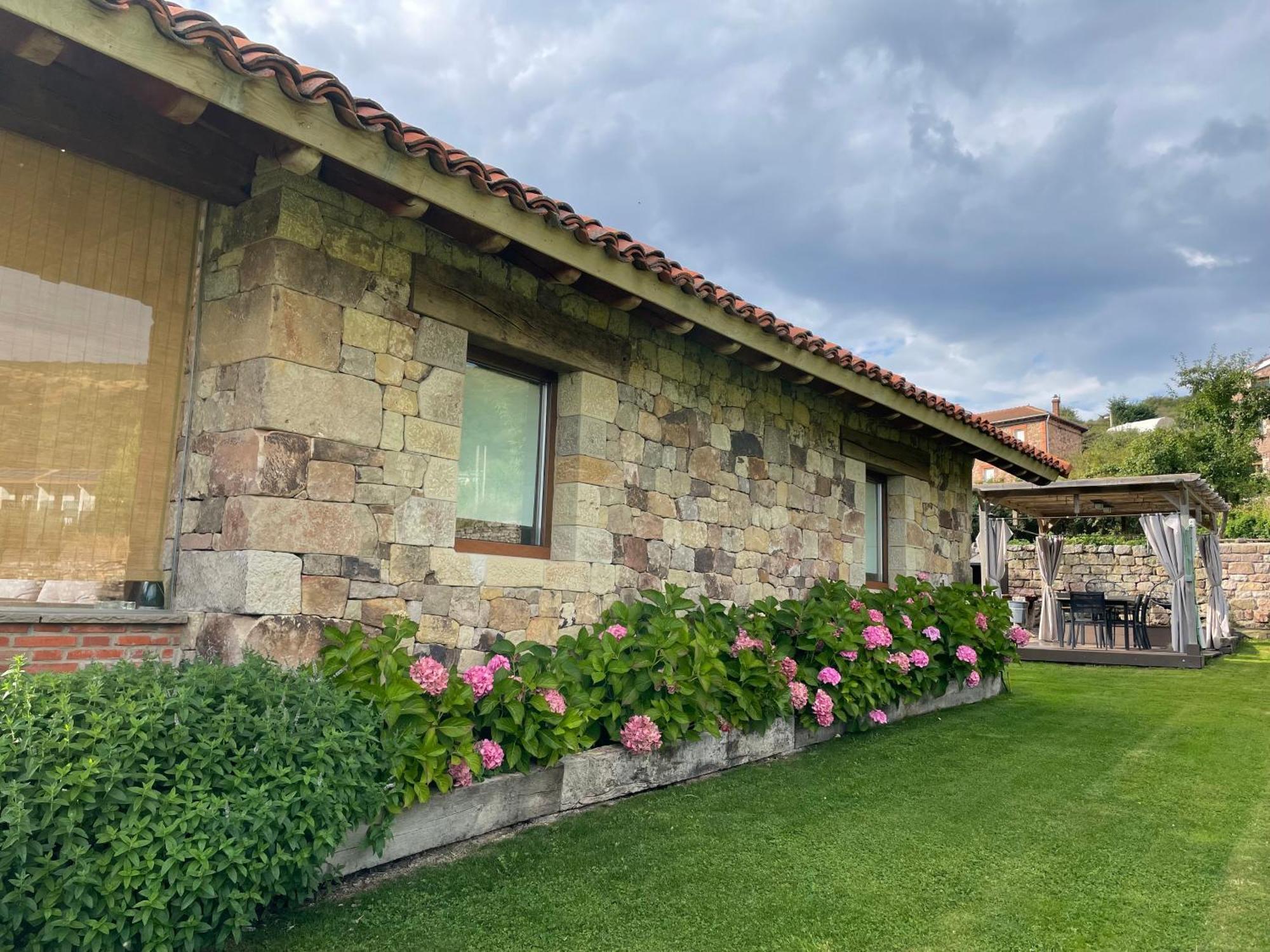 Chalet Chozos De La Braña Branosera