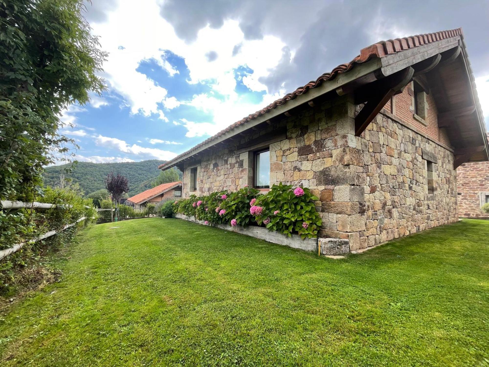 Chalet Chozos De La Braña Branosera