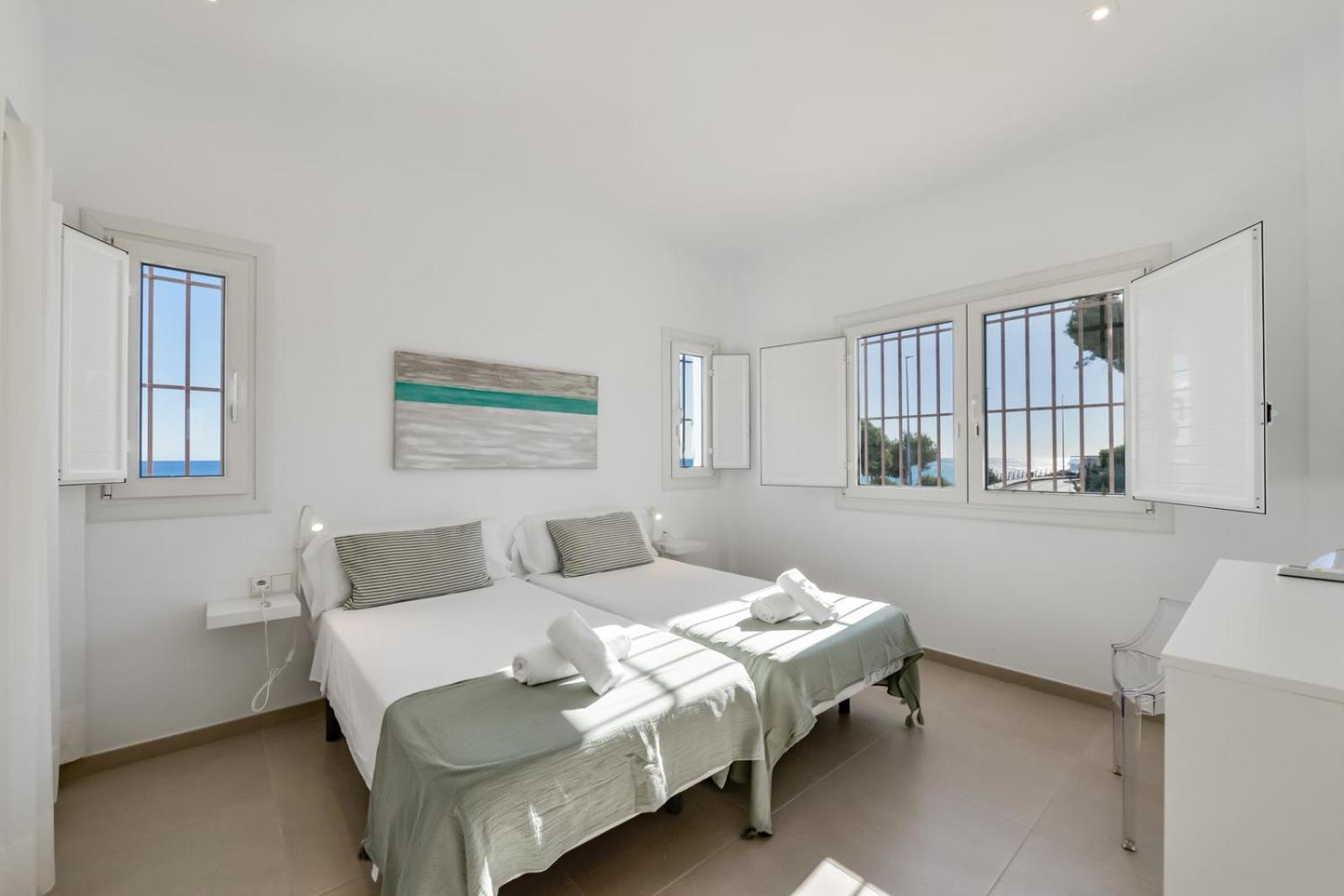 Villa El Paseo - By Almarina Teulada