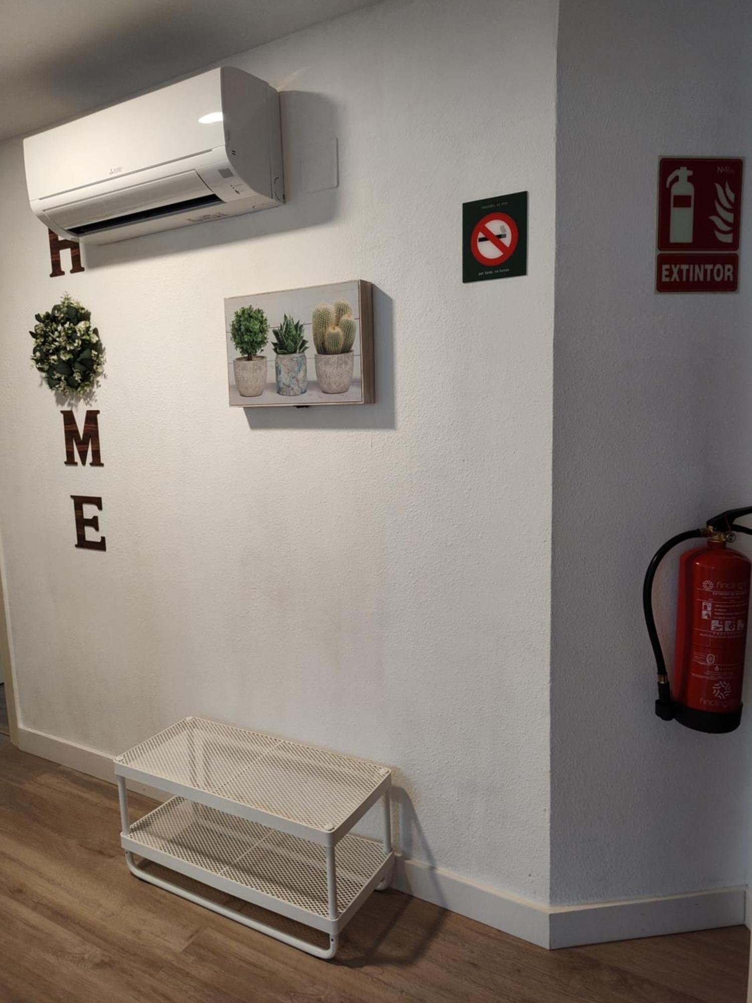 Entero Con Desayuno Incluido Y Parking Gratuito, A 3 Km De Playa Con Aire Acondicionado Apartamento *