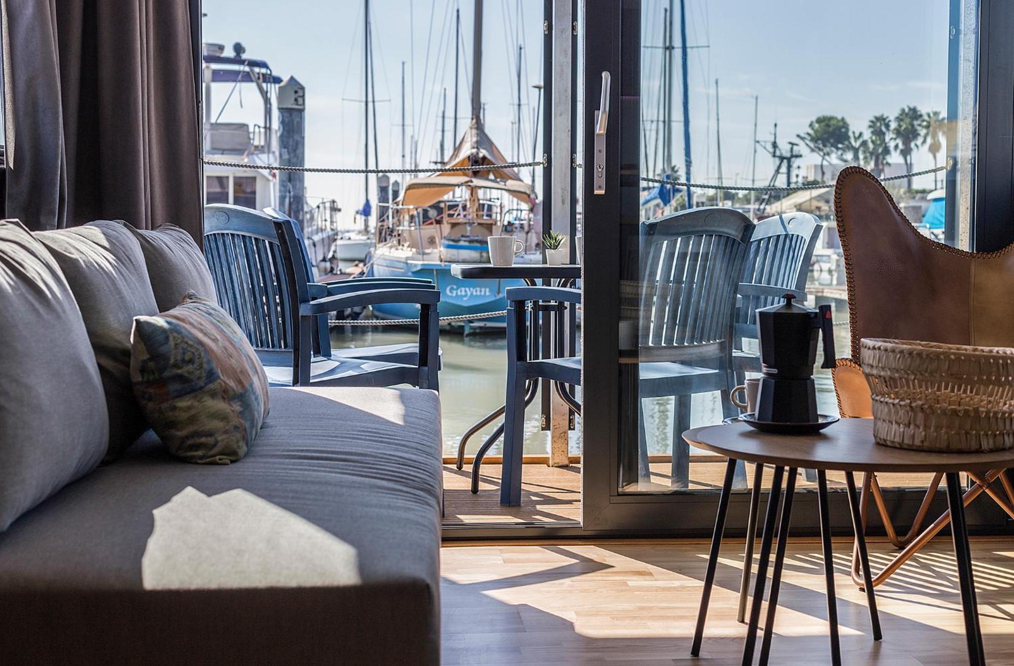 Azvalia Luxury Casa Barco New York And Texas-unique Houseboat Experience El Puerto de Santa María