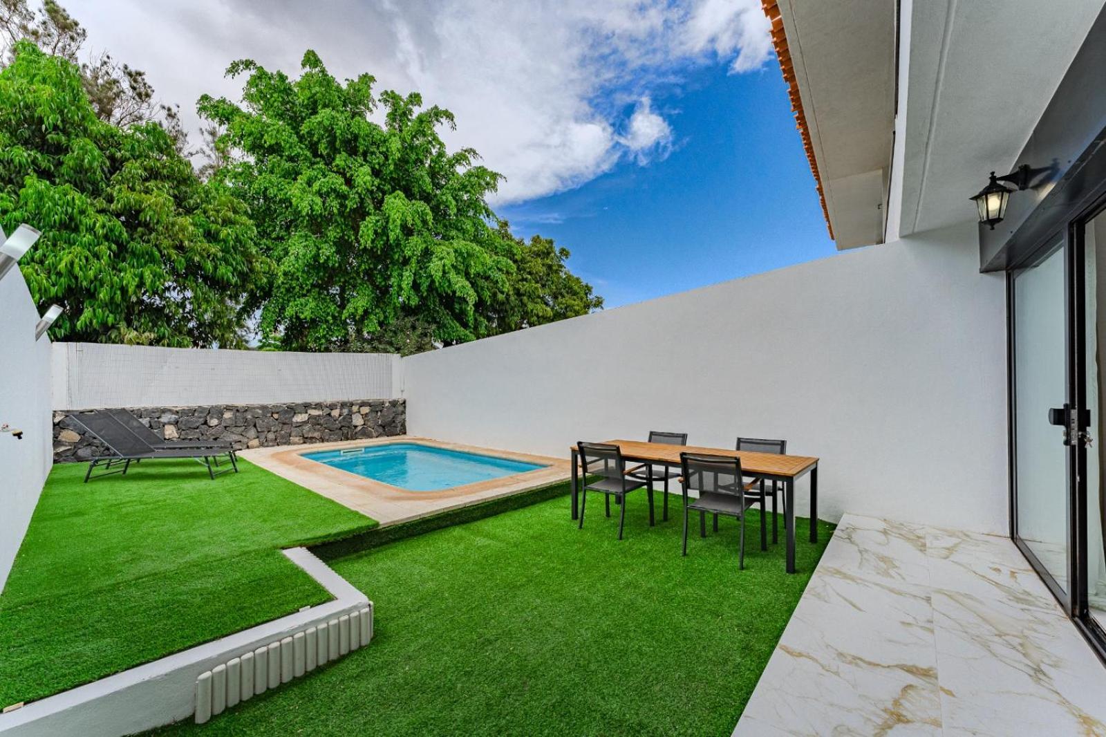 Villa Amarilla Golf