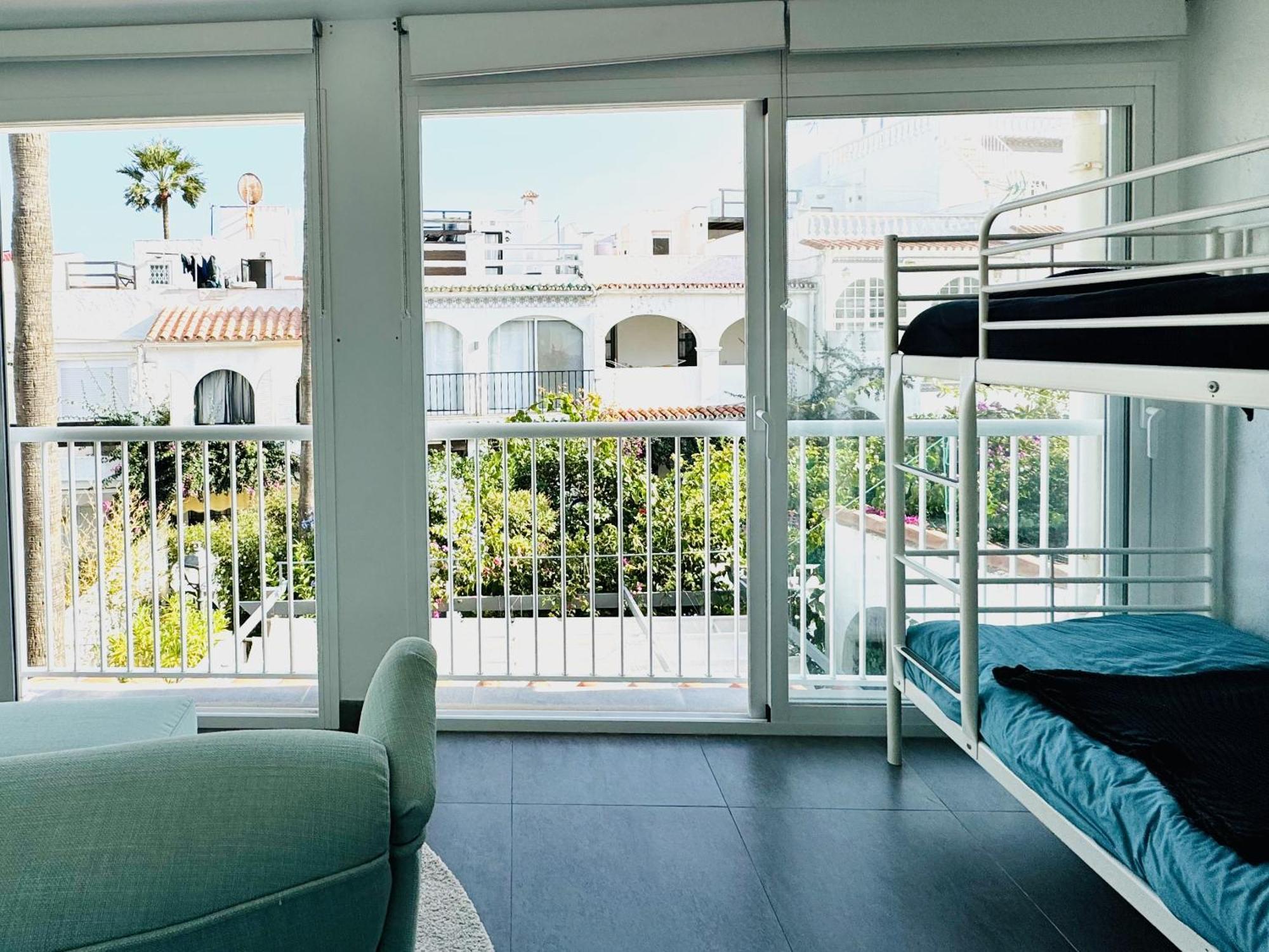 Playa Paraiso 86 - Townhouse At The For Up To 6 Guests Manilva
