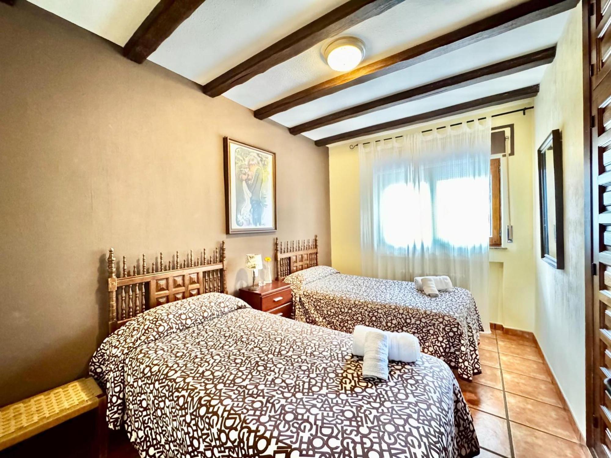 Rural With Private Garden Holiday home *
