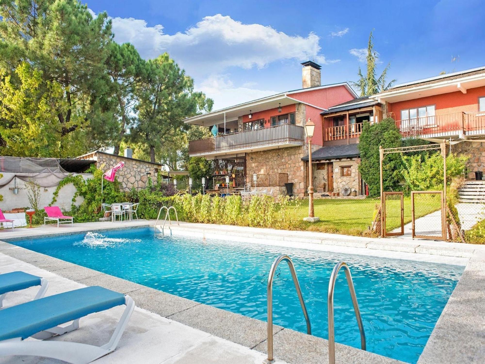 Holiday home Rural With Private Garden Galapagar