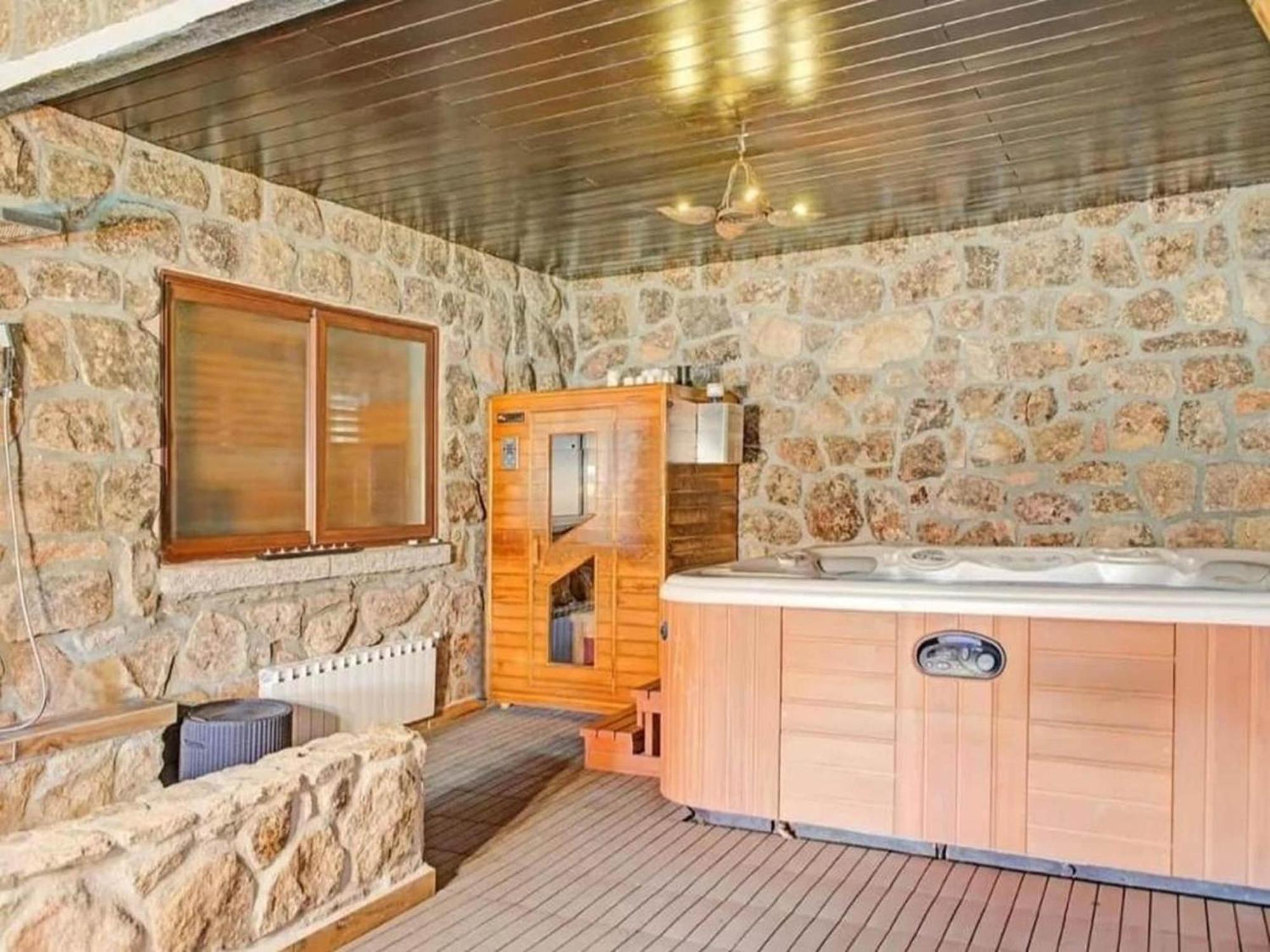 Rural Loft In With Private Terrace