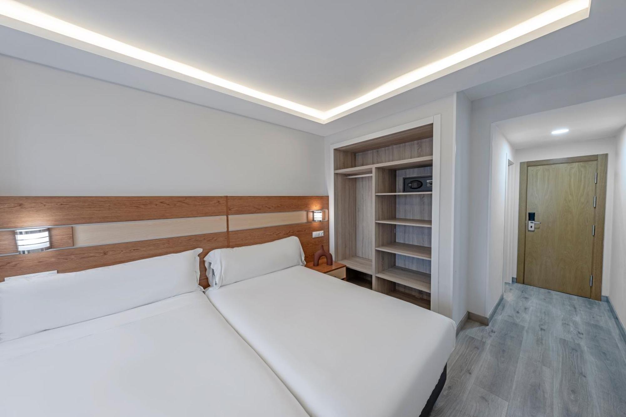 Faranda Tilos, Ascend Collection 4* Teo