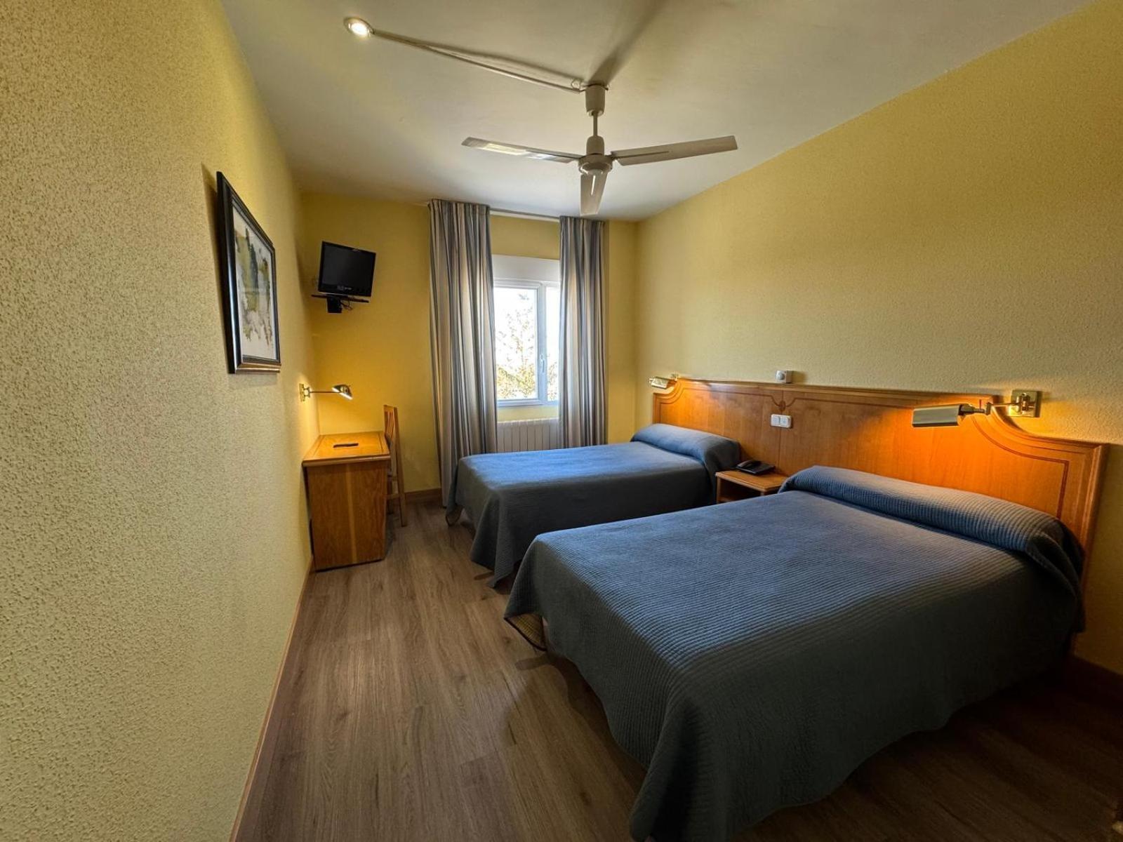 Rey Arturo Burgos Hotel 3*
