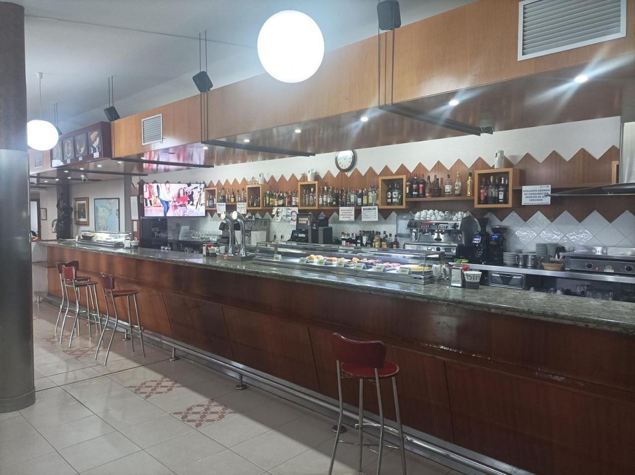Rey Arturo Burgos Hotel 3*