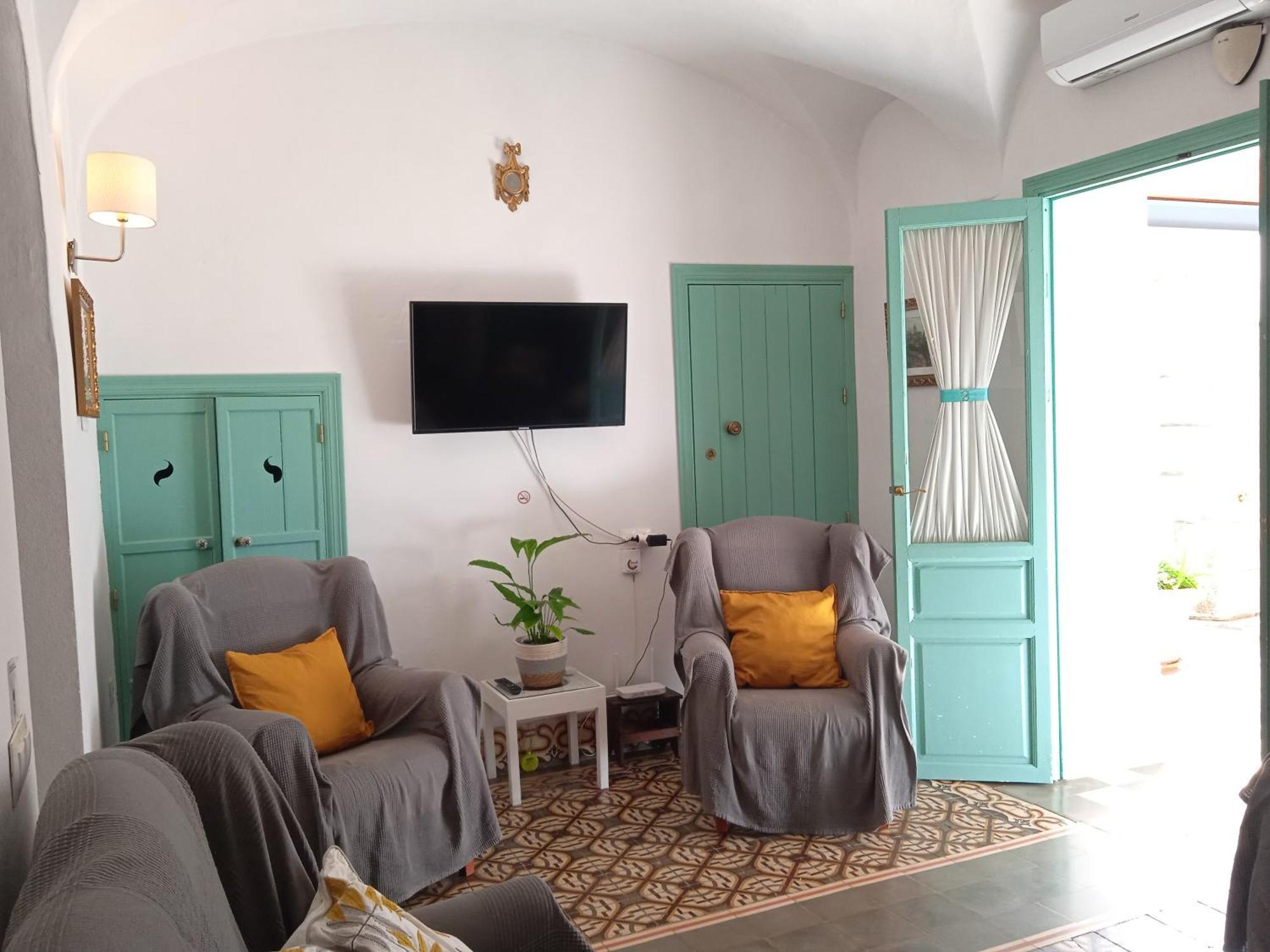 Casa De Las Bovedas Holiday home Rosal de la Frontera