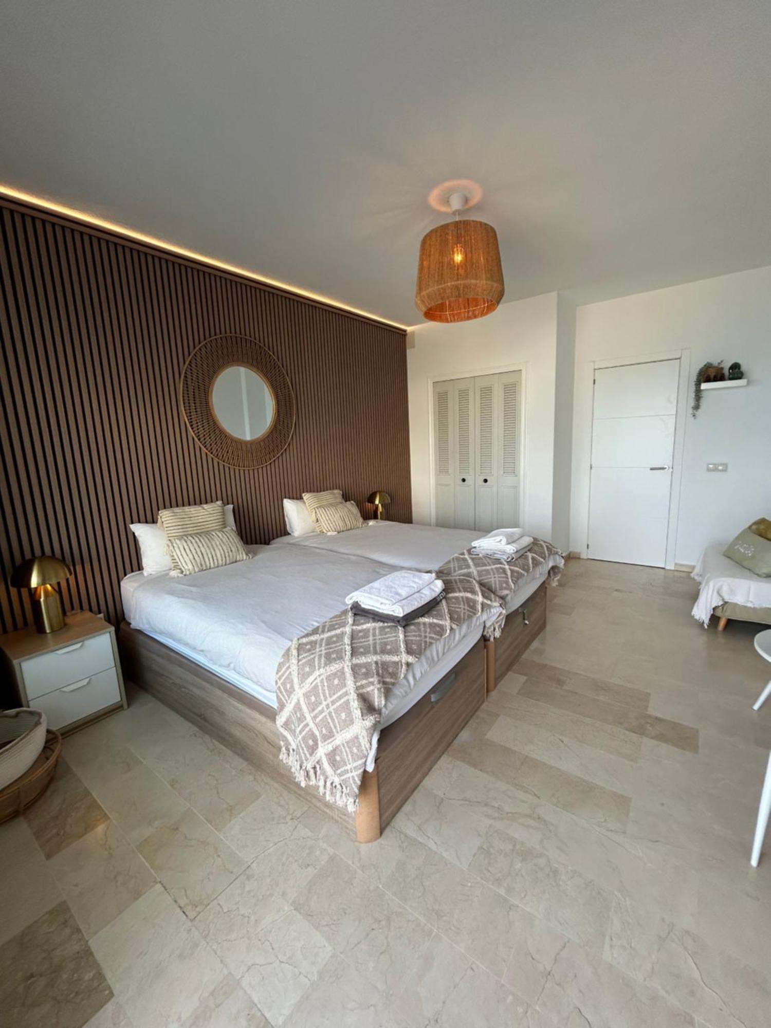 Amazing Frontline Sea Views Castillo Del Vigia Apartamento
