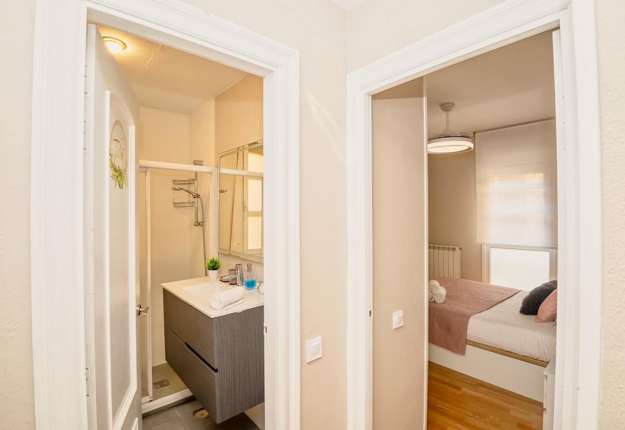 Apartment Santiago Tower Aire Ac Casco Antiguo By