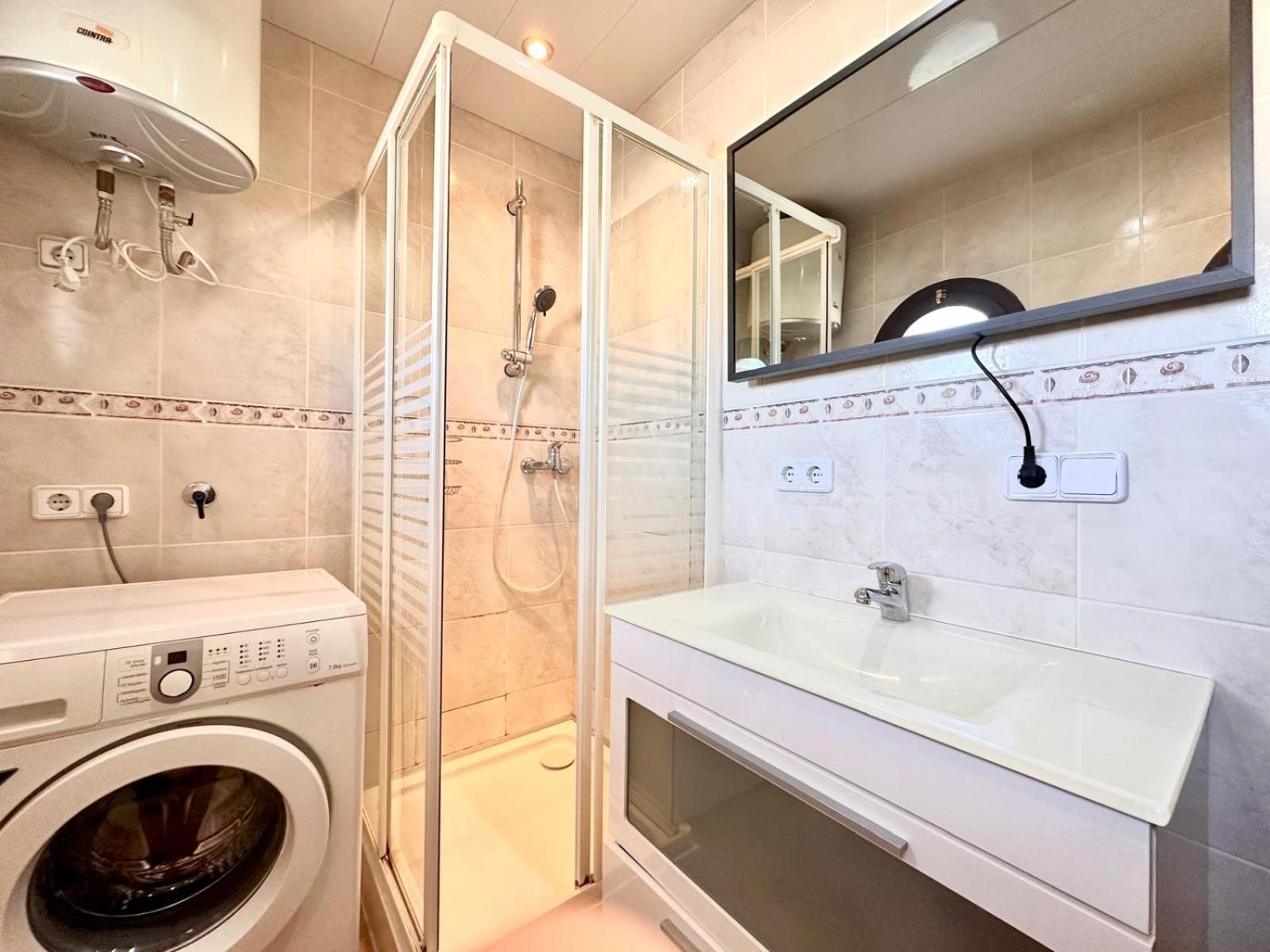 V020 - Puerto Primero Holiday home Empuriabrava