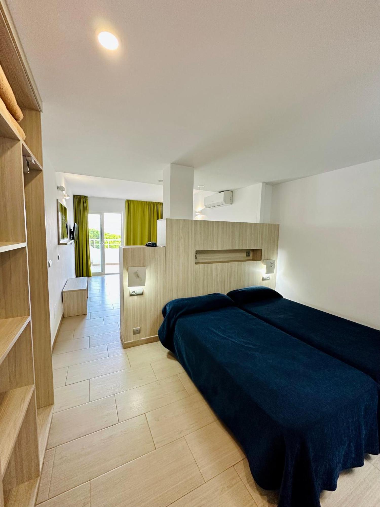 Jet - Adults Only Aparthotel Playa d'en Bossa