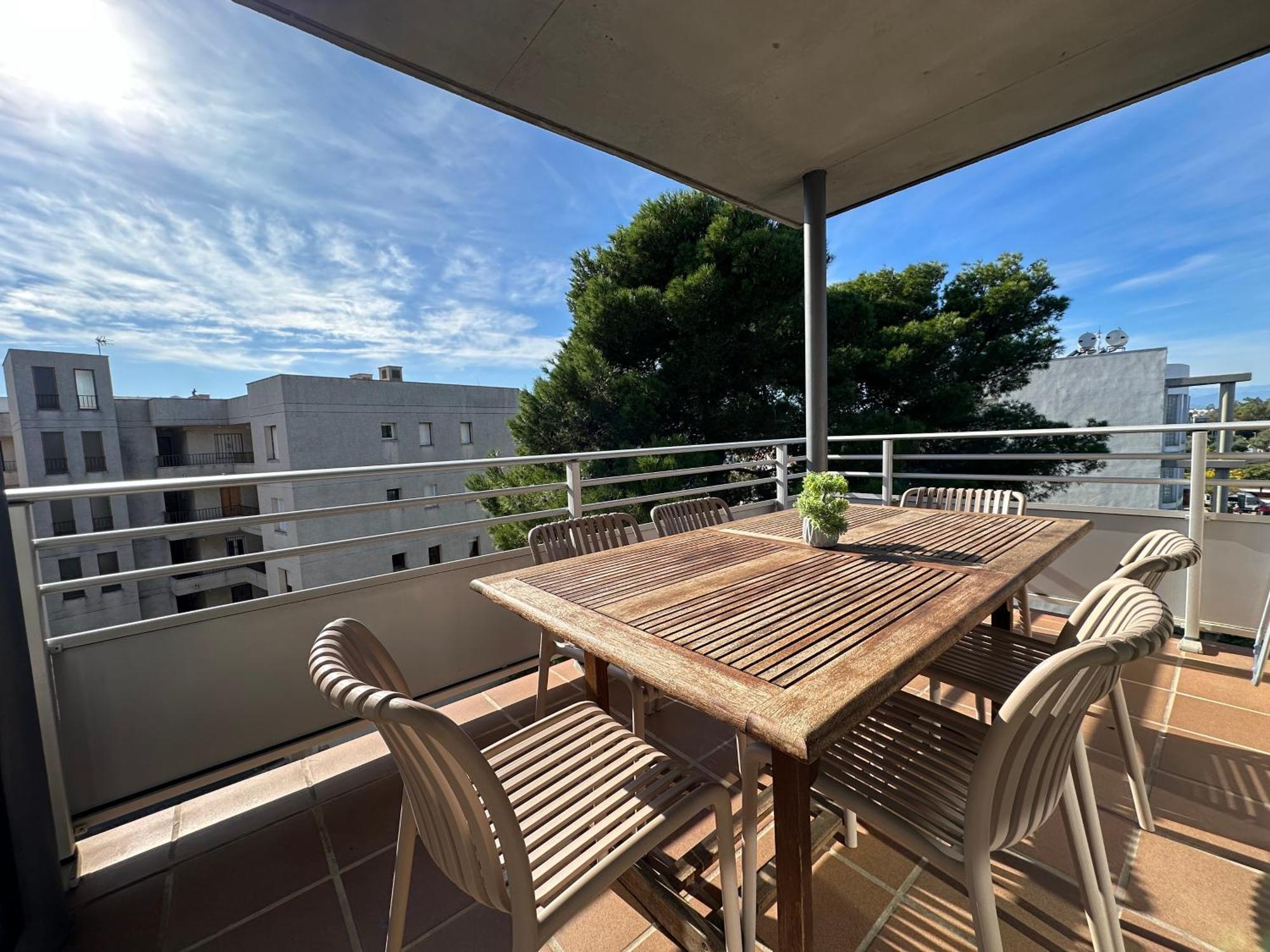 Agi Torre Quimeta Apartment *
