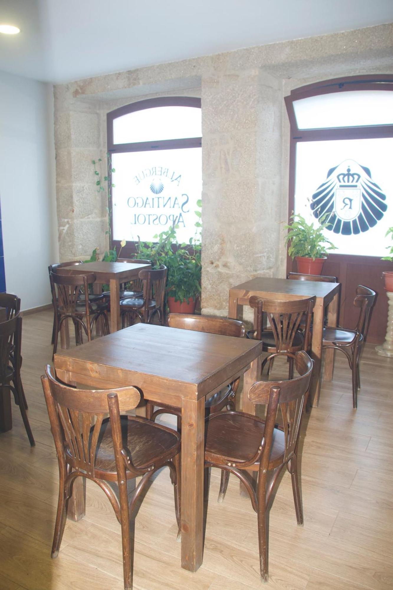 Hostal Parroquial Santiago Apostol De Redondela