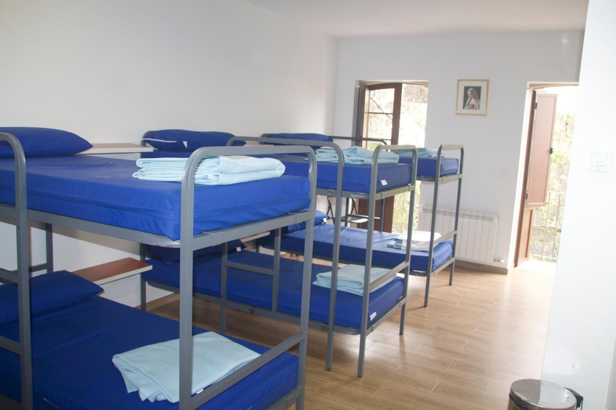 Parroquial Santiago Apostol De Hostal Redondela
