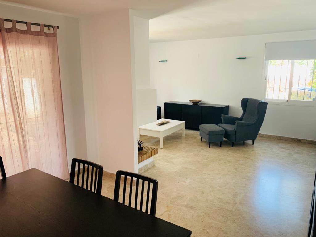 Naranjos Del Sol Apartment