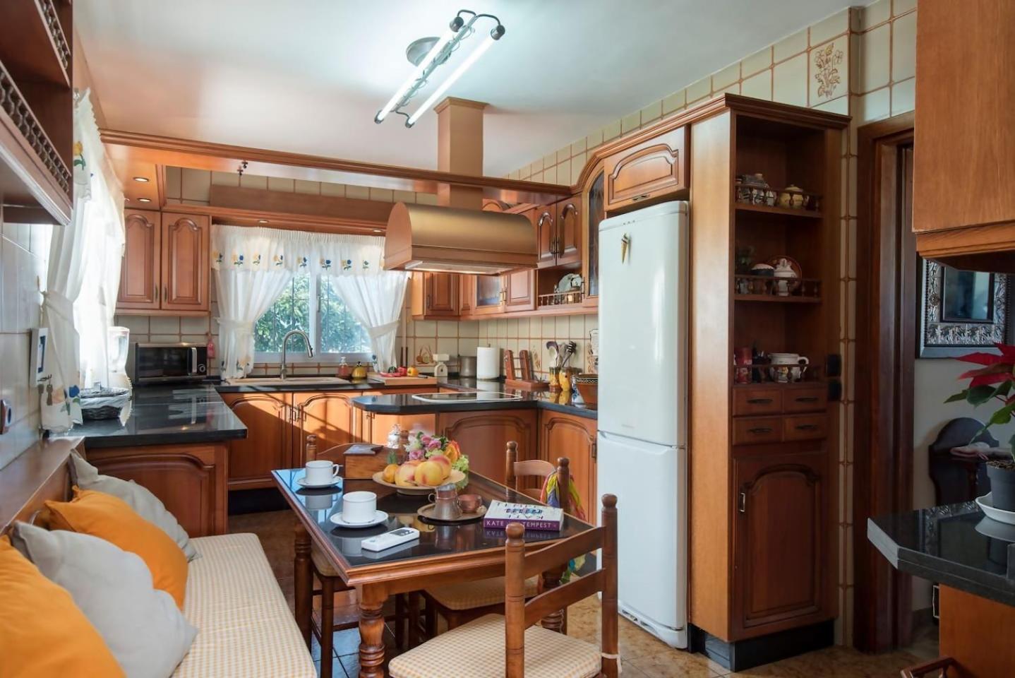 Villa Peralta, Heated And Private Pool ,near And Golf !